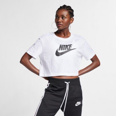 NIKE Sportswear cropped T Shirt!

#LTKActive #LTKMidsize