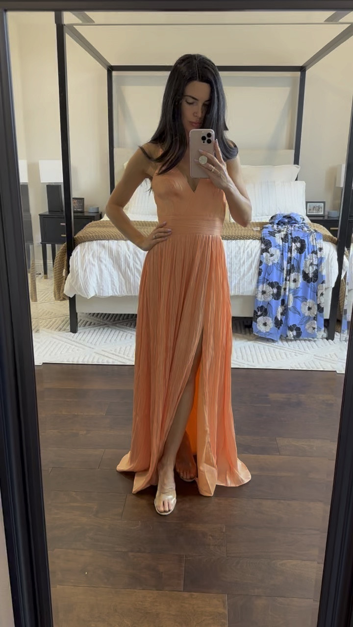 Stunning peach wedding guest gown 

#LTKstyletip #LTKwedding #LTKFind
