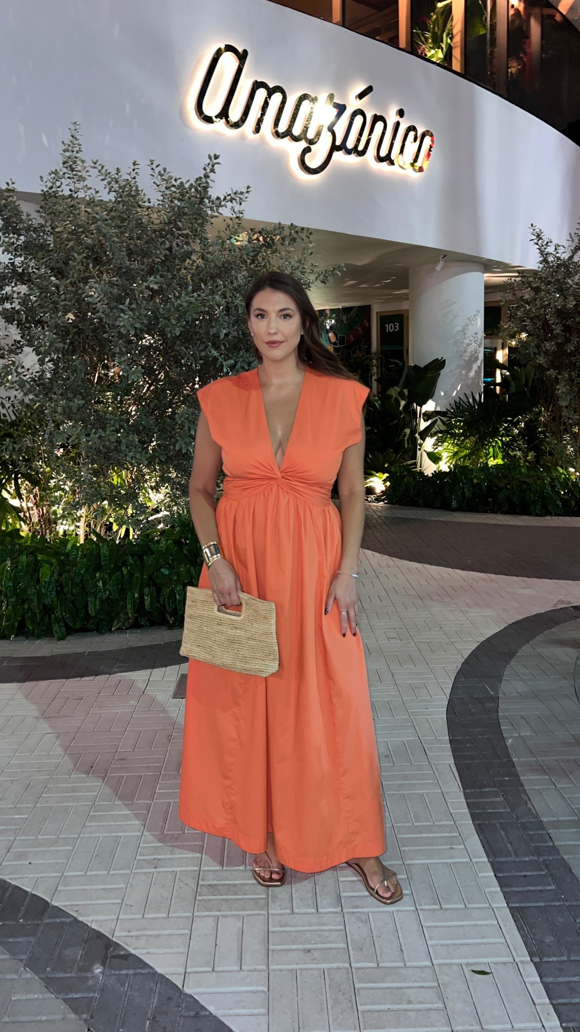 Dinner in Miami outfit wearing new dress from Abercrombie now on Sale size Large Tall 


LTK sale / LTK fall sale / Abercrombie dress / size 10 fashion | size 10 | Tall girl outfit | tall girl fashion | midsize fashion size 10 | midsize | tall fashion | tall women | 

#LTKMidsize #LTKFallSale #LTKTall