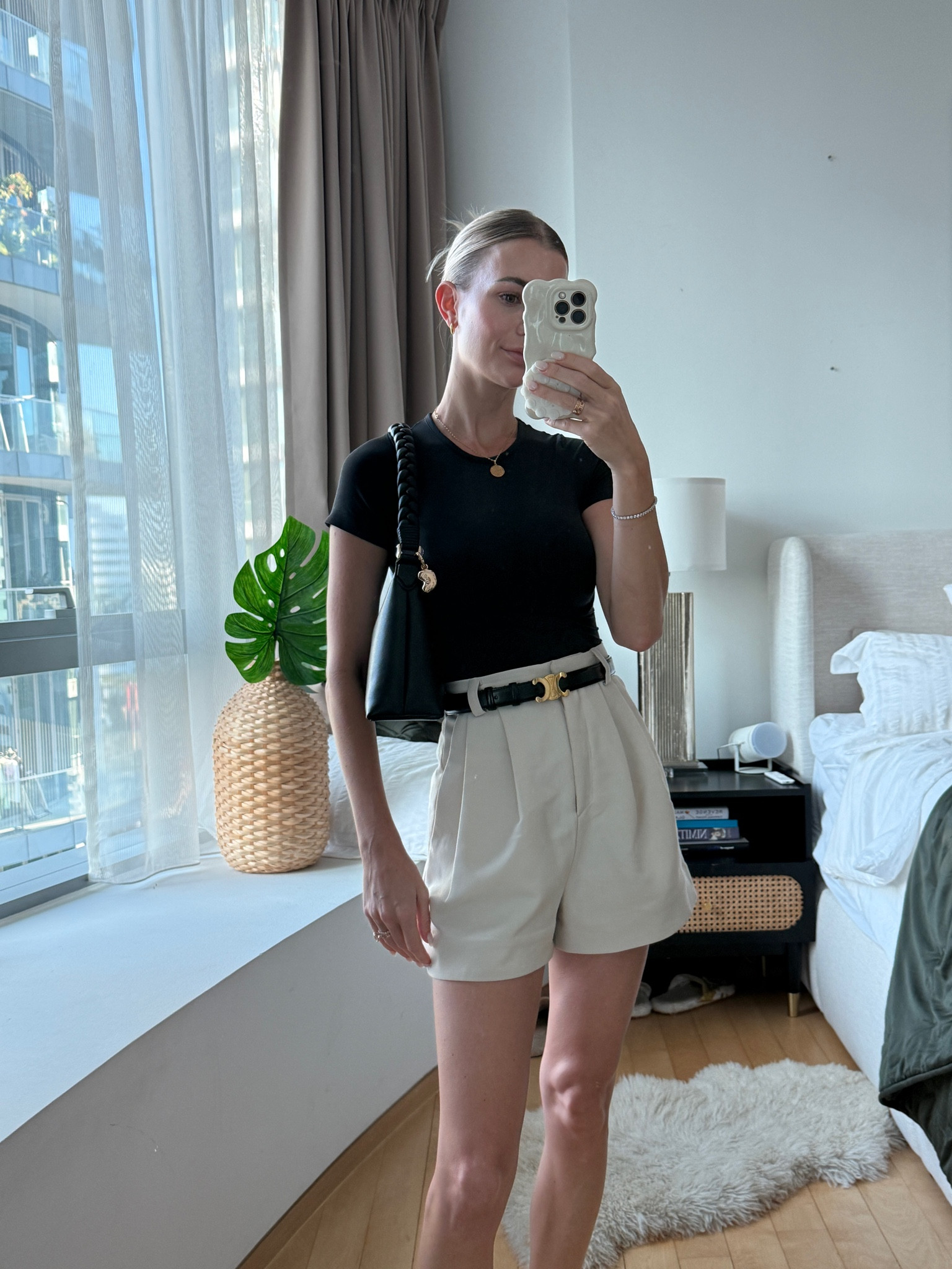 My everyday cool mom uniform 🖤

#LTKspring #LTKworkwear