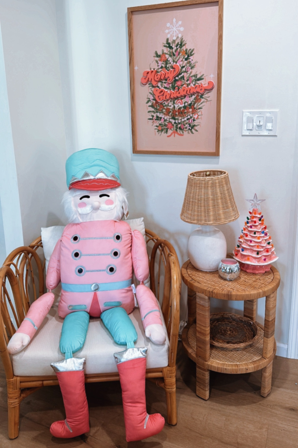 SON OF A NUTCRACKER 🥜💗🎄


#accentpillows #christmasdecor #pinkmas #seasonaldecor #rattanfurniture #endtables #wallart #vintagechristmastree #livingroomdecor #accentchair #bohohomedecor #neutraldecor #giftsforher 

#LTKHome #LTKHoliday #LTKSeasonal