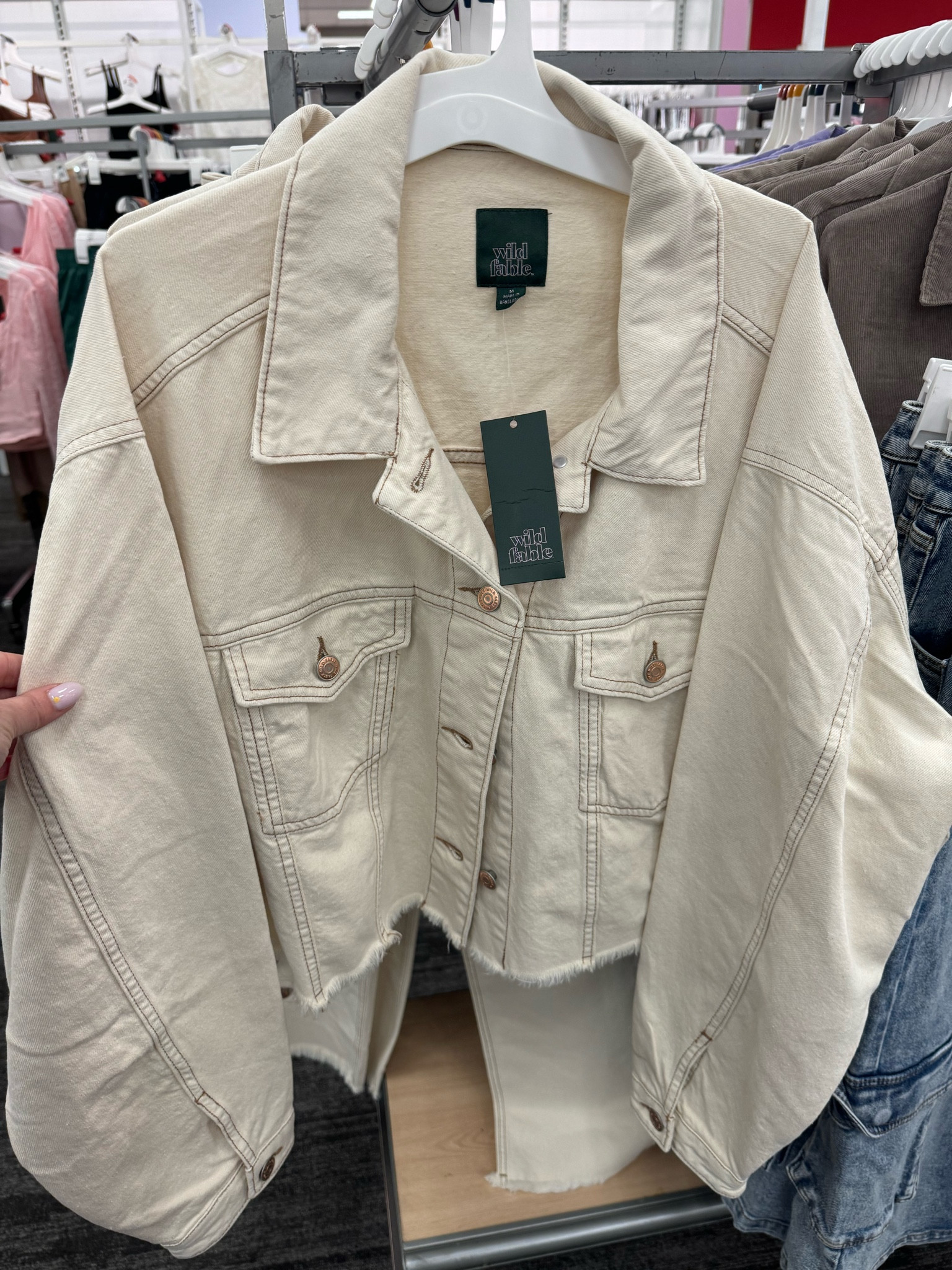 Crop jacket

#LTKmidsize #LTKover40 #LTKstyletip