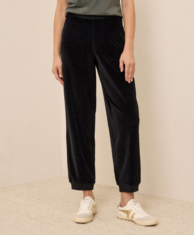 Women’s Pure Velour Relaxed Sweatpant made with Organic Cotton | Pact | Pact Apparel
