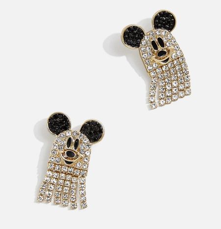 Spooky season is almost here! I love these Mickey Mouse ghost earrings! 👻  #ghost #spooky #earrings #mickeymouse #disneyootd #disneystyle

#LTKSeasonal #LTKstyletip
