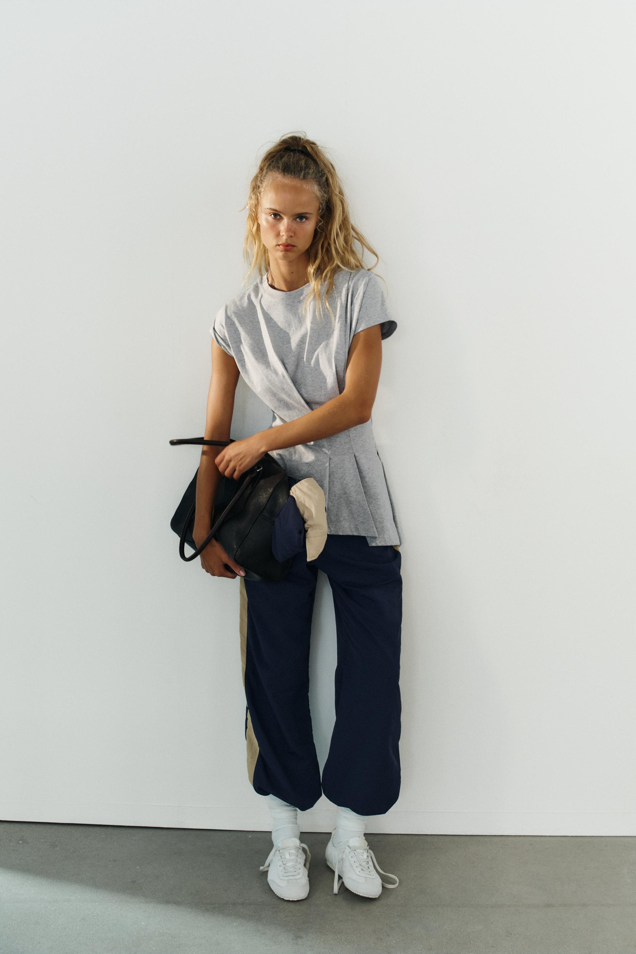 ASYMMETRIC PLEATED T-SHIRT | Zara US