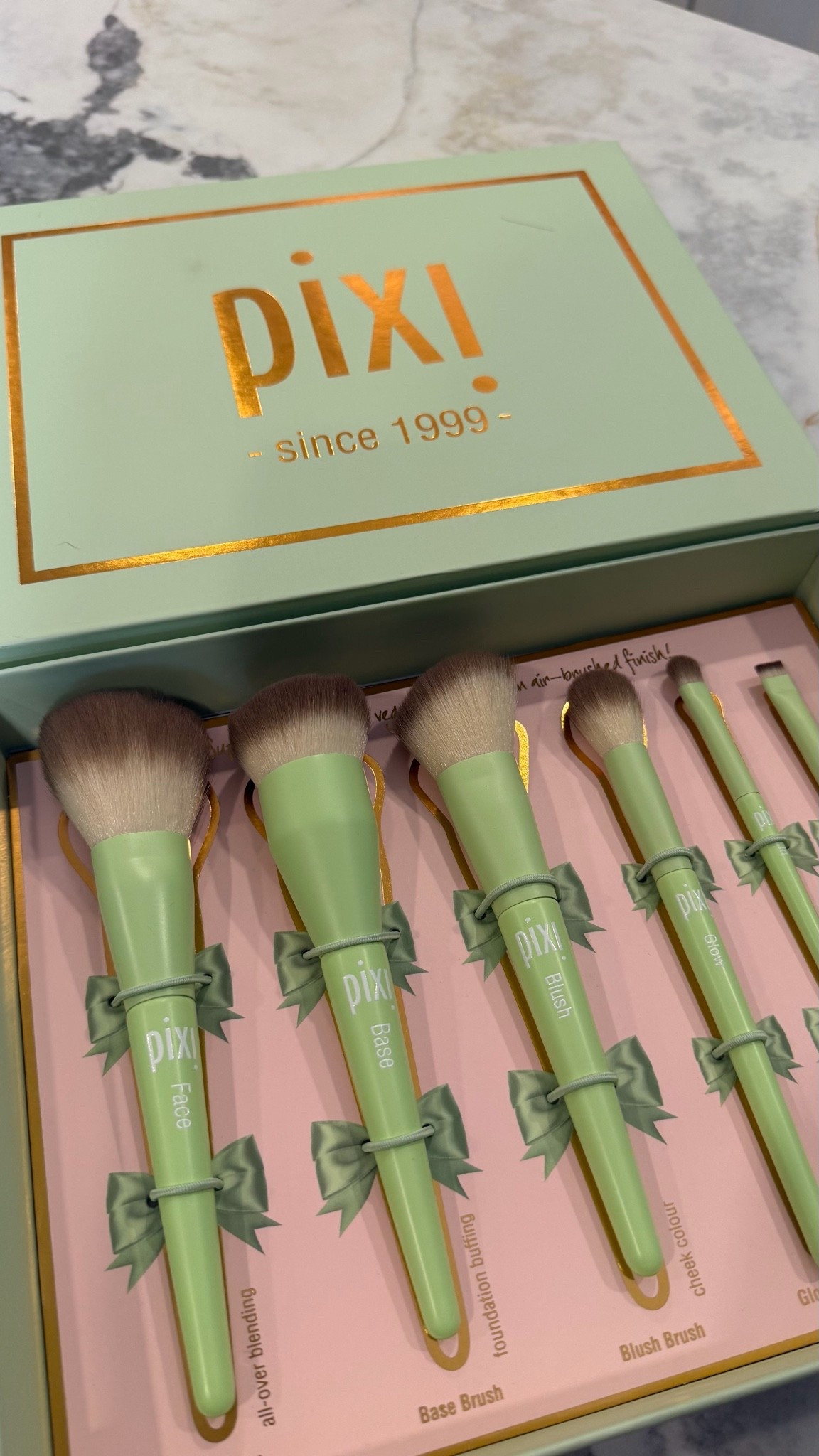 Pixi Beauty Makeup Brushes

#LTKBeauty