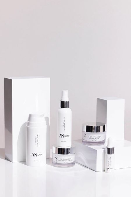 The perfect travel set for all your skincare needs. These bottles are TSA approved and refillable 🖤

#LTKsalealert #LTKCyberSaleES #LTKCyberWeek