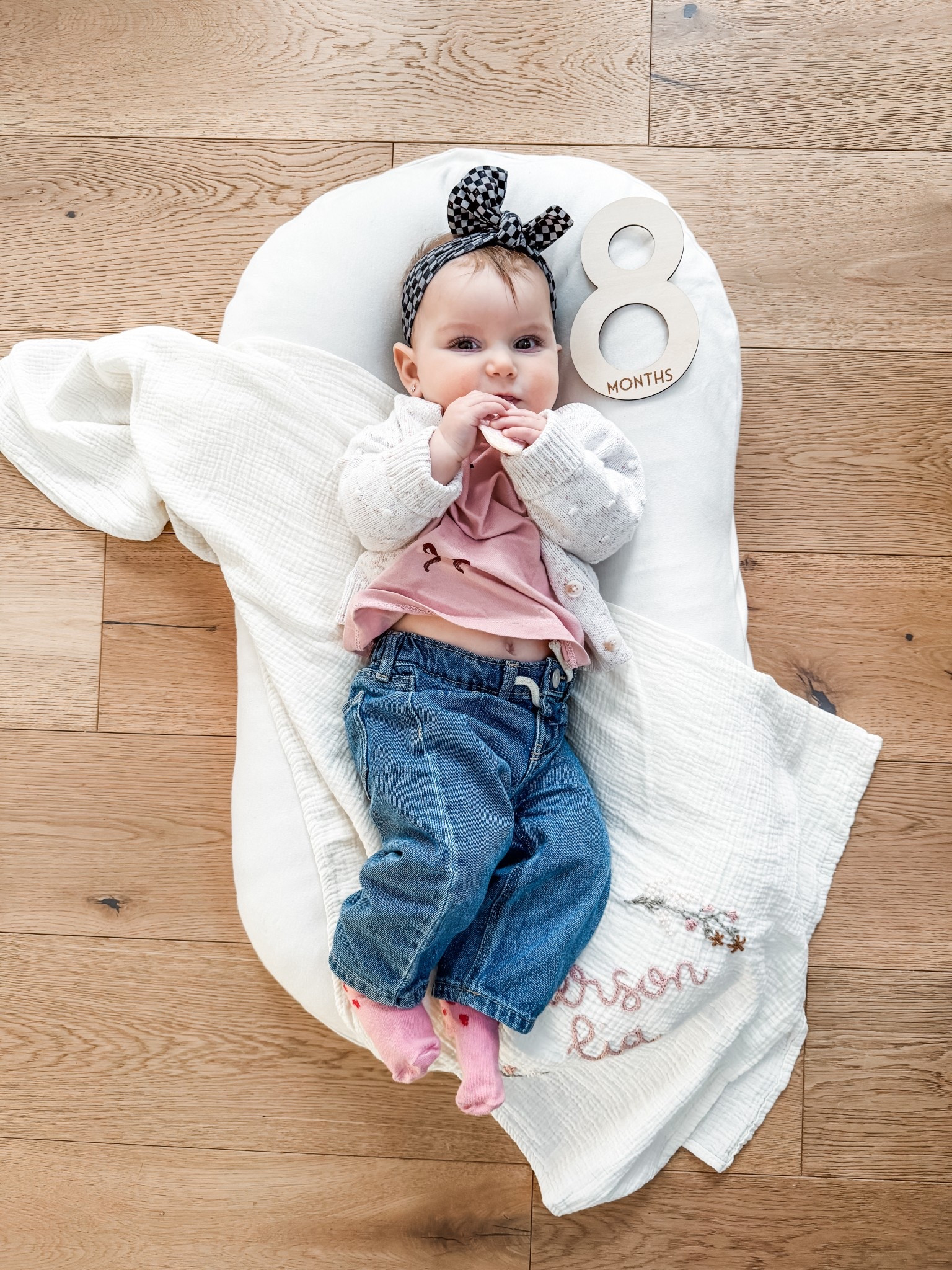 Monthly milestone photo setup for my 8(!!!)-month-old

#LTKmomlife #LTKBaby