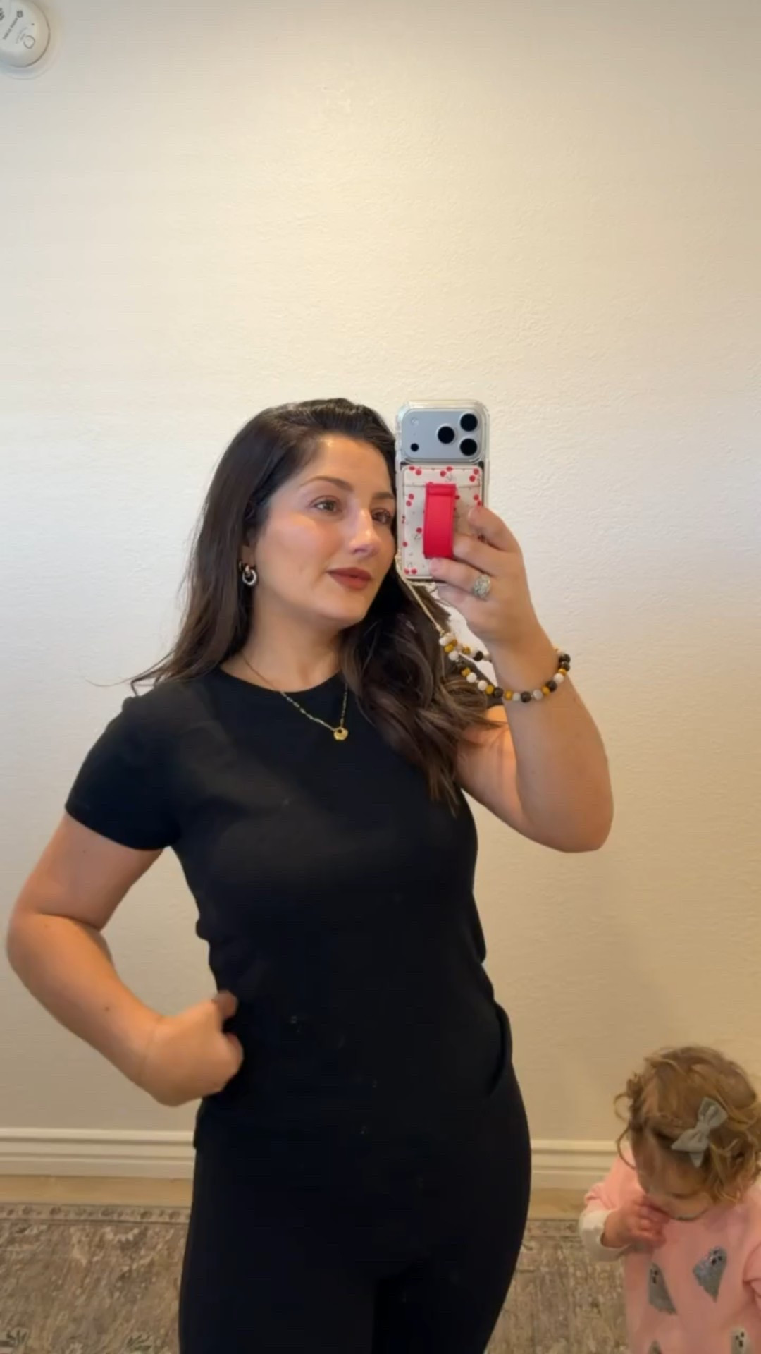 Tee size small 
Mini flare Leggings size small 28" 

5'0" 140lbs 

#LTKActive #LTKootd #LTKPetite