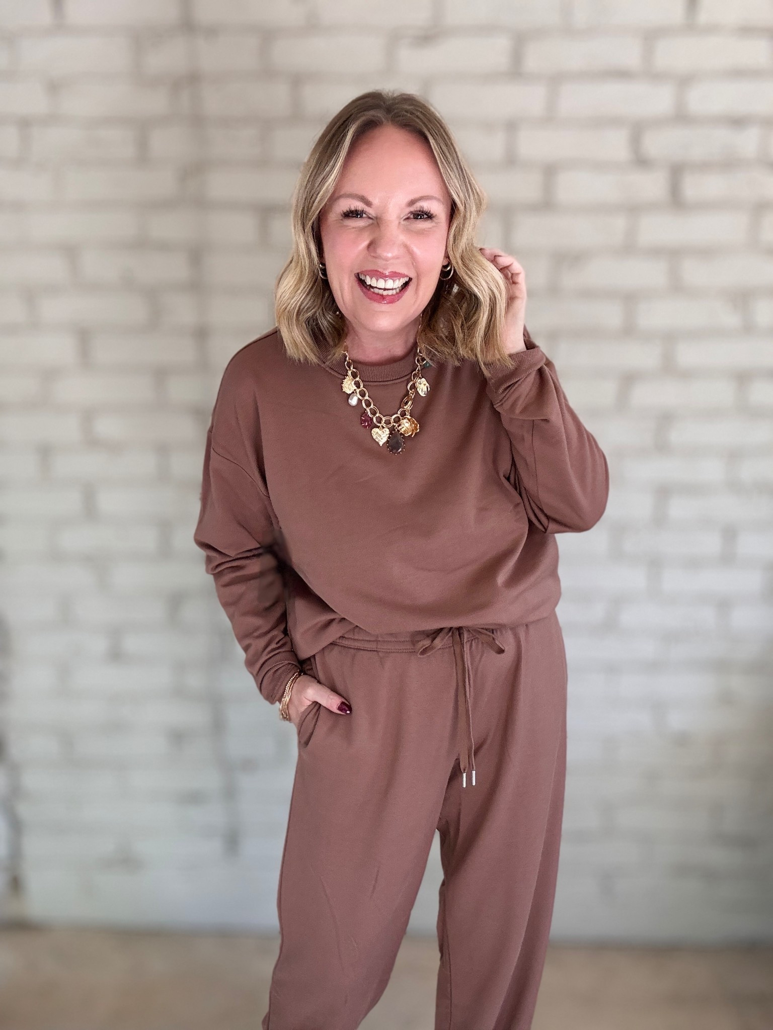 Size medium in the set 

#LTKOver40 #LTKGiftGuide #LTKSeasonal