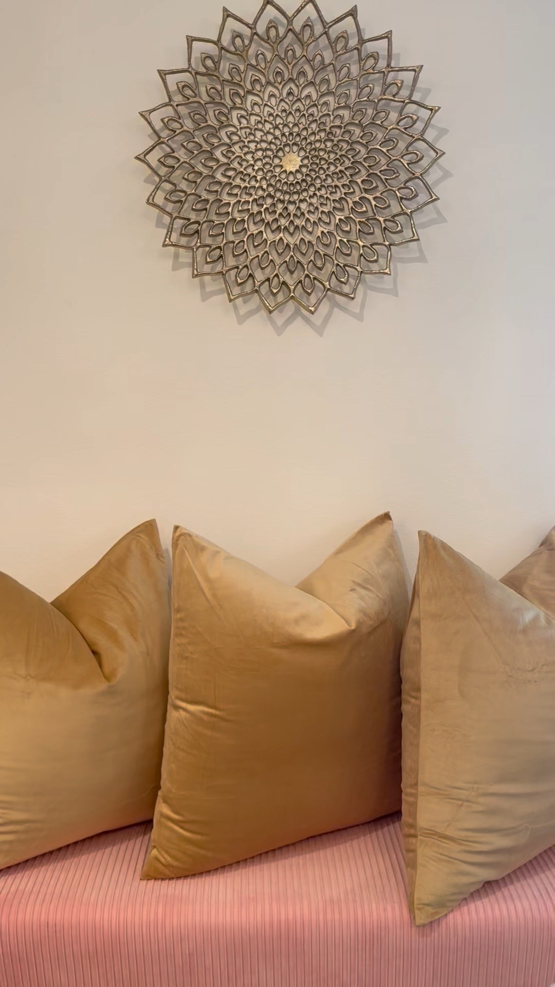 Lightweight, cozy and luxurious these pillows will make a statement in any room and is definitely a MUST HAVE😍 #LTKHome

#LTKHome #LTKFindsUnder100 #LTKFindsUnder50