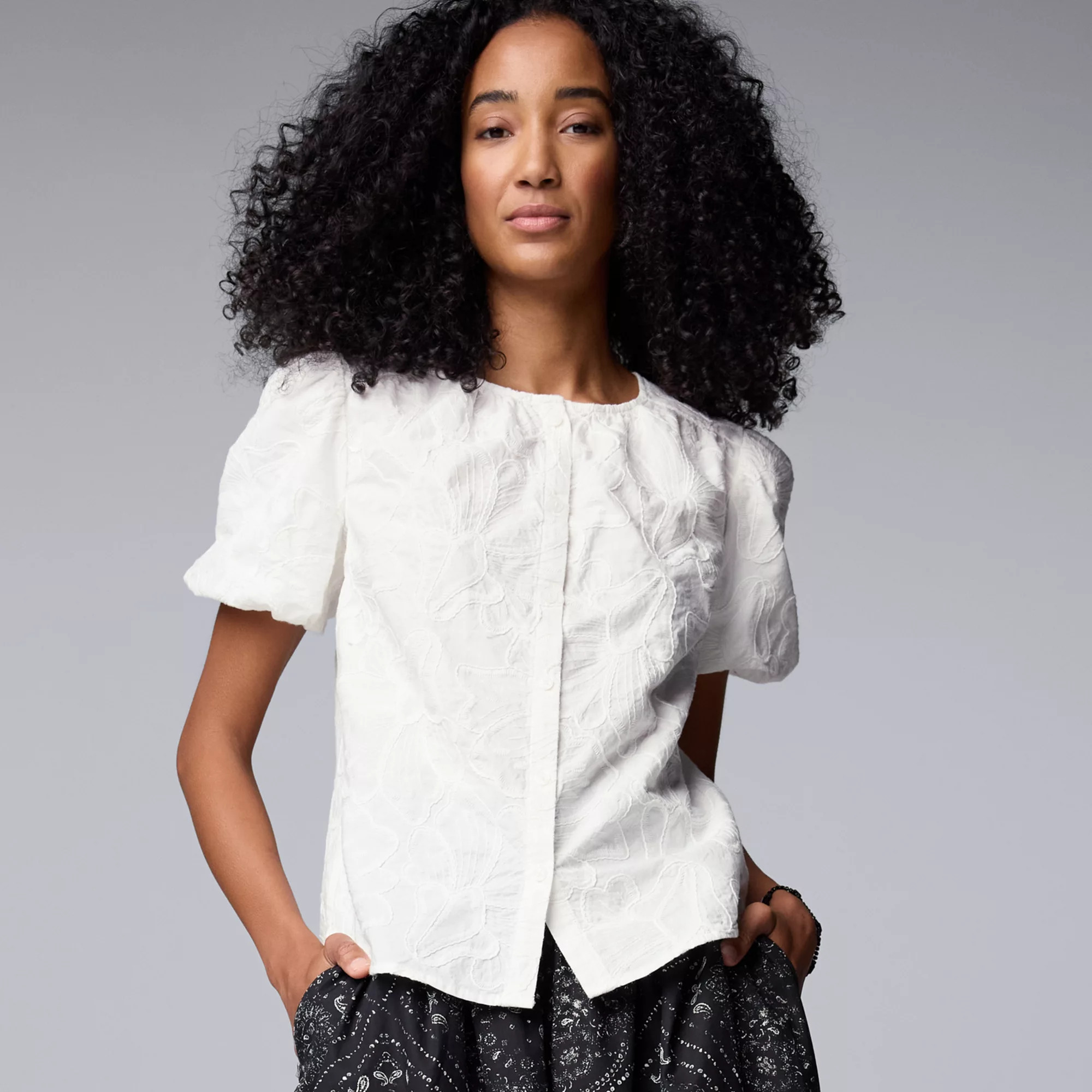 Women's Simply Vera Vera Wang Embroidered Short Sleeve Button-Front Top | Kohl's
