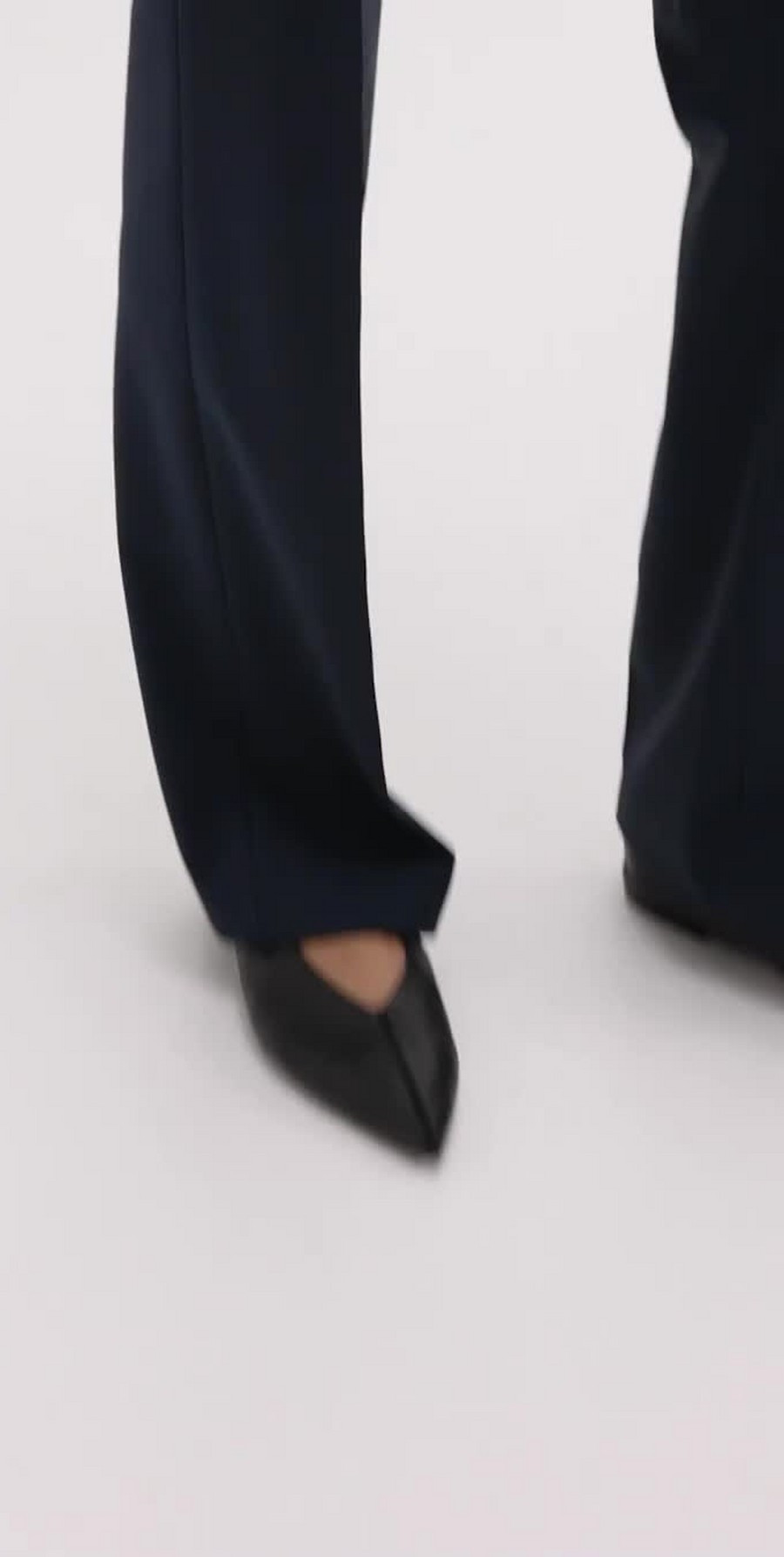 Flared Pant in Good Wool | Theory