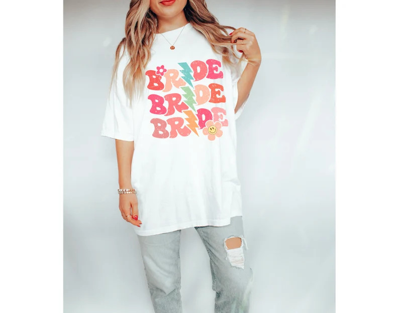 Bride Tee, Comfort Colors Tee, Here comes the Bride, Bride T Shirt,Comfort Colors T Shirt, Bachel... | Etsy (US)