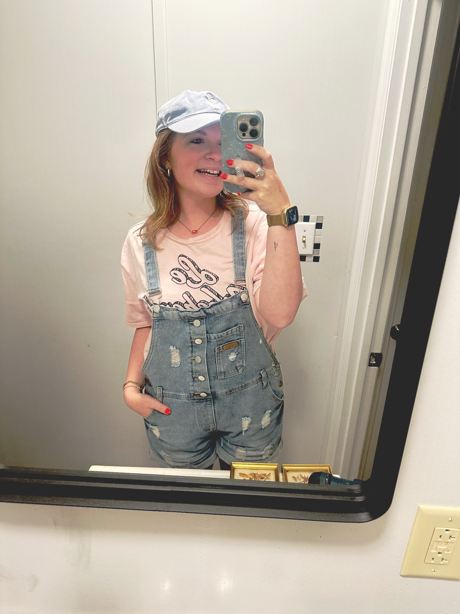 The cutest and comfiest summer fit! Tee is a size medium and on sale now with Target! 

#LTKStyleTip #LTKFindsUnder50 #LTKSaleAlert