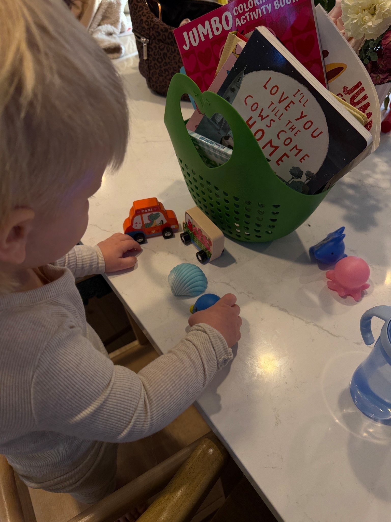 february v day basket!

@Target @amazonfindsandfashion 

#LTKKids #LTKSaleAlert #LTKValentine