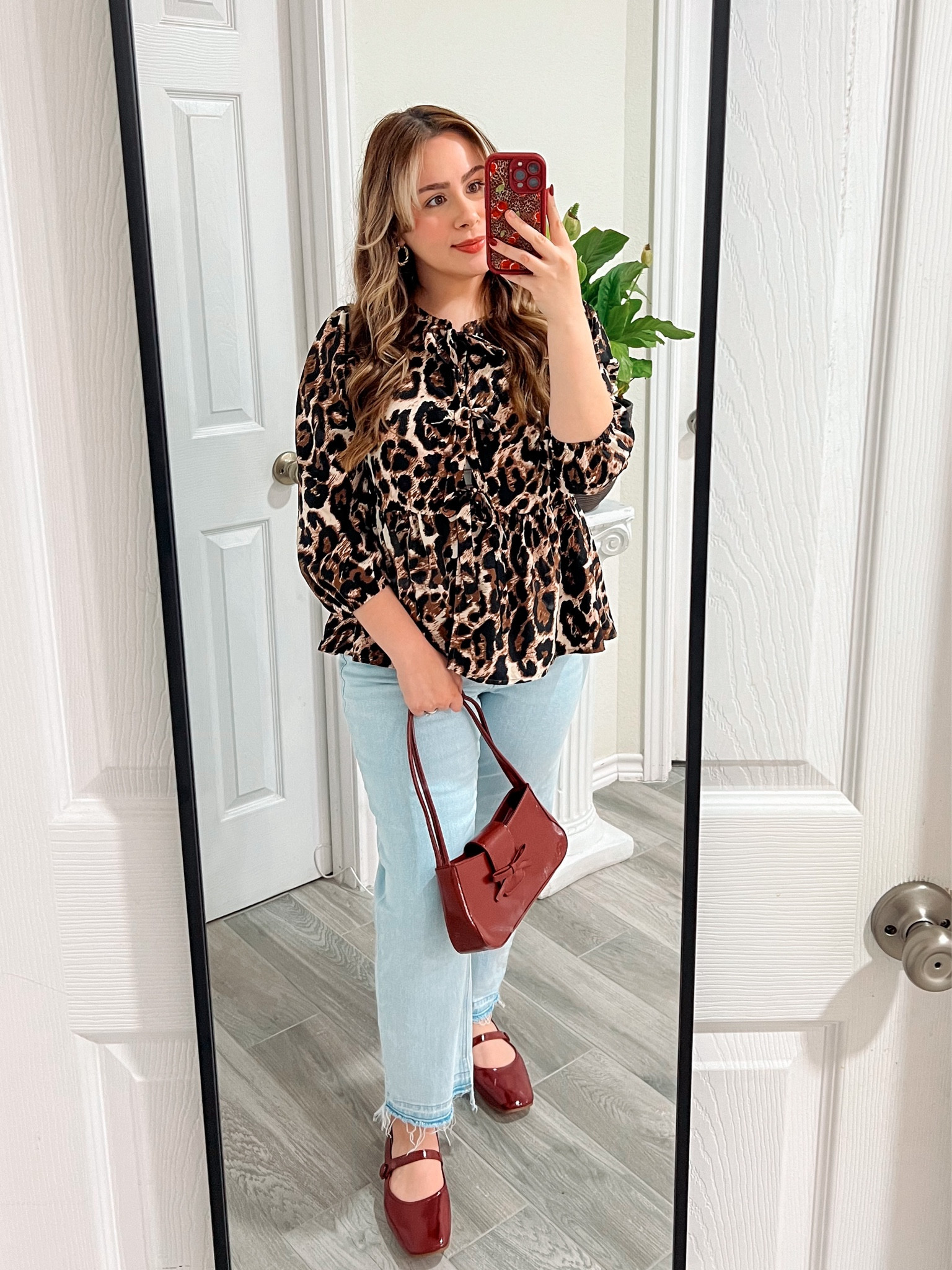 Purse and shoes are SHEIN 
Top is tts 
Jeans are old navy but sold out! I linked similars!  

#LTKMidsize #LTKSeasonal #LTKStyleTip #LTKSeasonal #LTKMidsize #LTKStyleTip