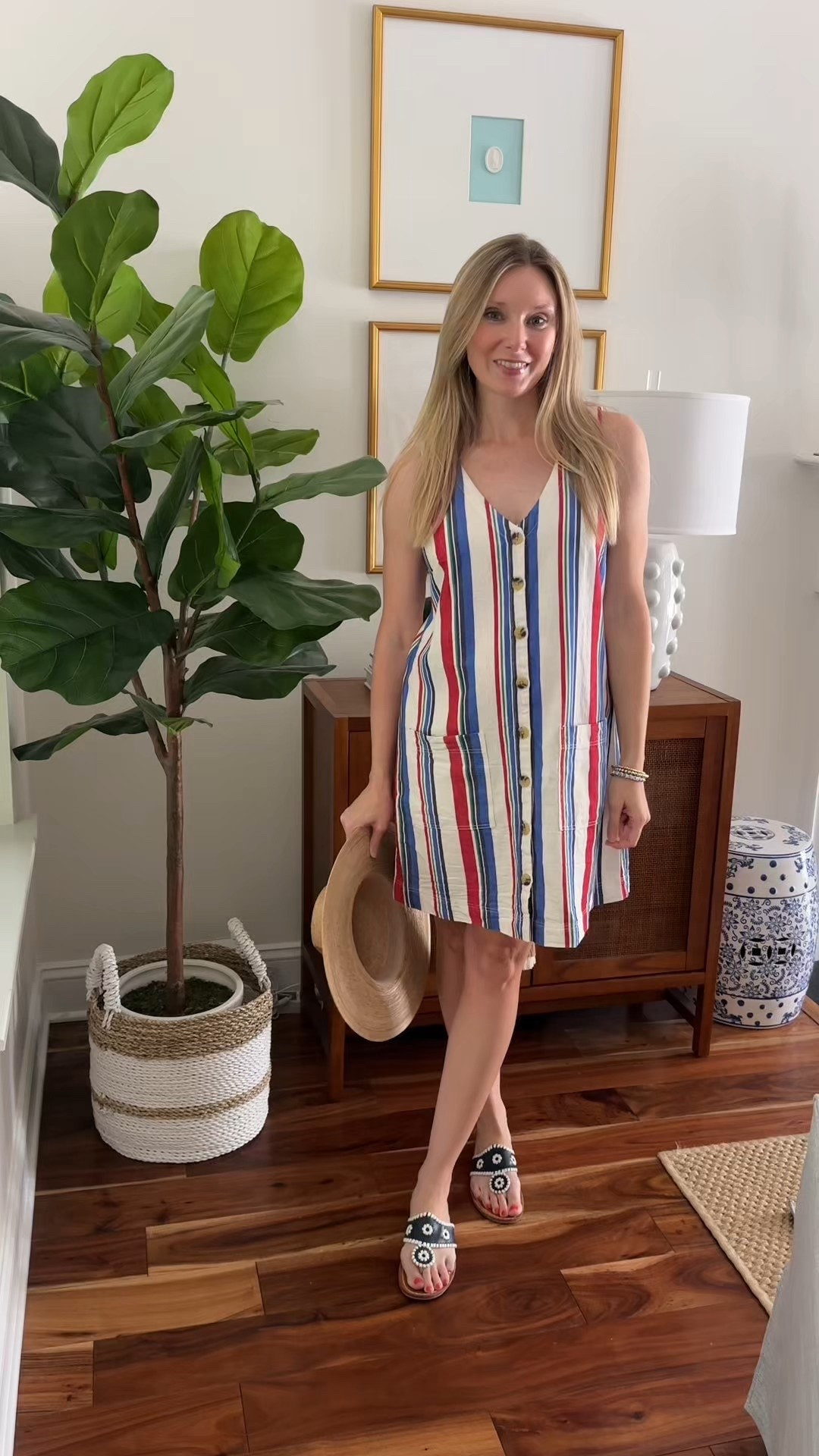 Summer sundress under $50 / summer outfit / summer dress / affordable fashion / Old Navy / doen dupe / summer sale 