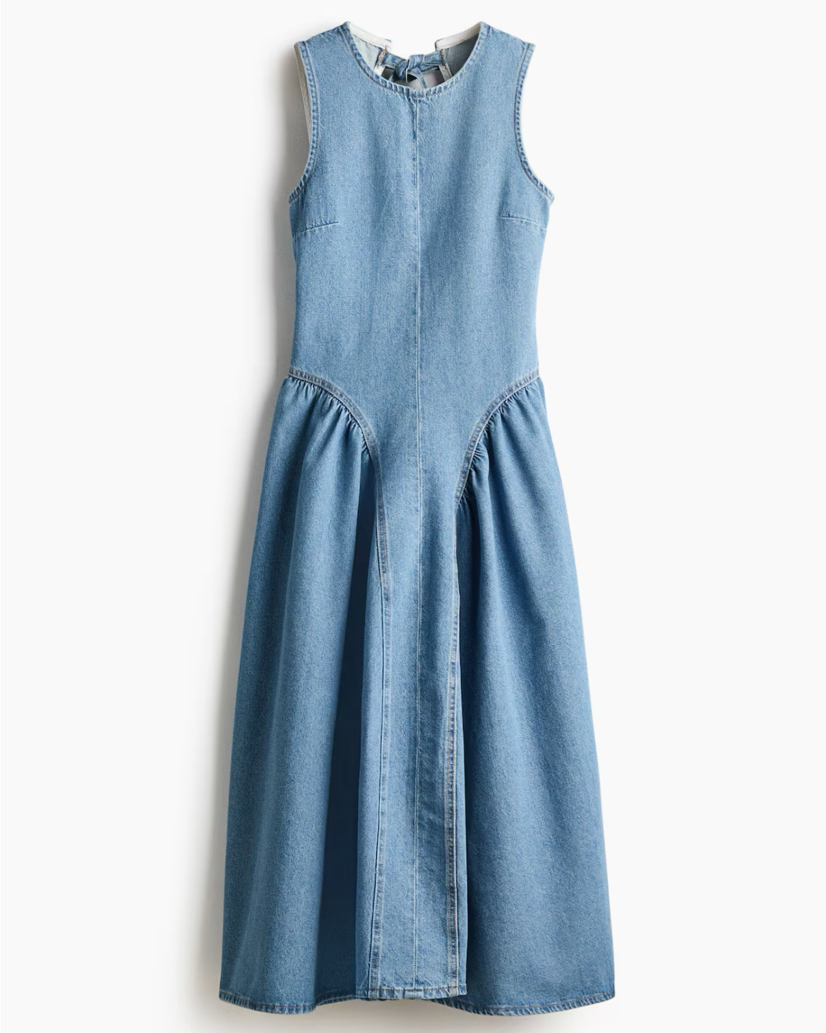 Tie back denim midi dress 

#LTKSeasonal