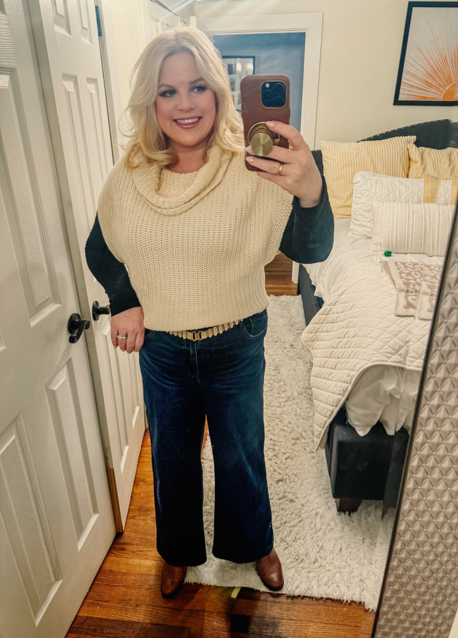Absolutely frigid Friday today..
Layers were necessary.
Also, new obsession is this belt. It's the Tabitha Stretch Belt. It's looks like metal, but it's super stretchy. You can wait it at your natural waist, hips etc.

Sweaters, layers, casual Friday, work outfitts

#LTKdayinmylife #LTKootd #LTKSeasonal