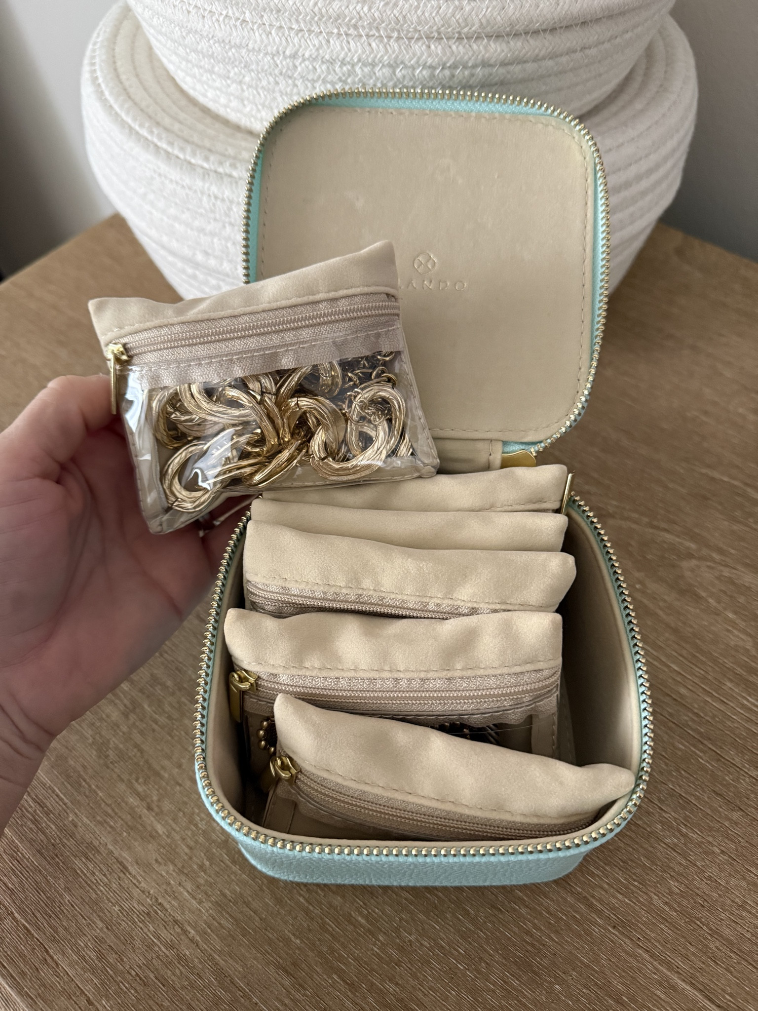 Travel Jewelry Box

Travel gear  jewelry case  Amazon finds 

#LTKTravel #LTKSeasonal #LTKgrwm