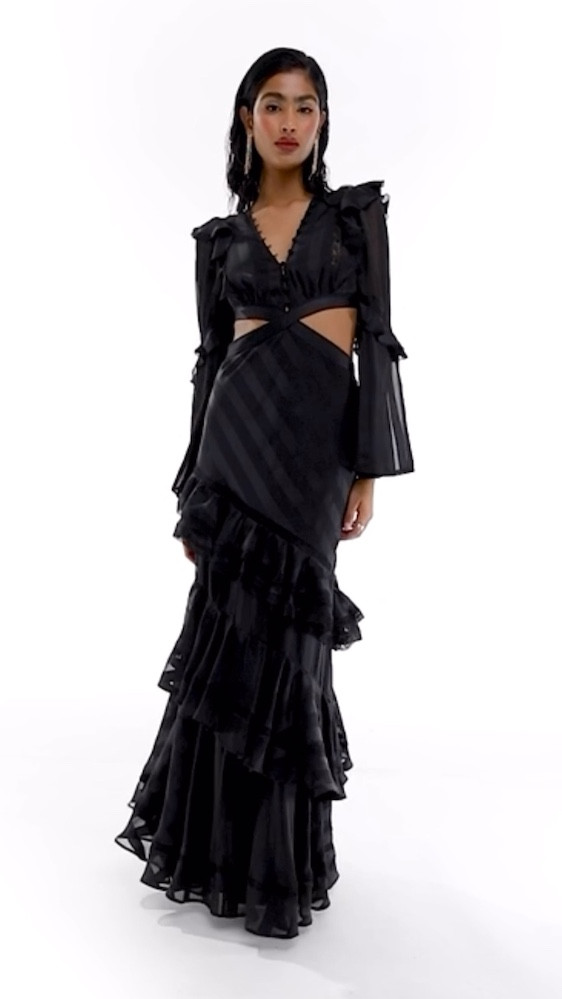 Wedding with an all black dress code: 