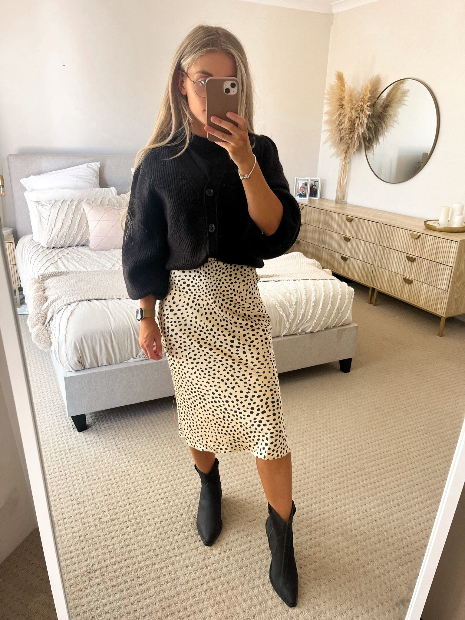 Skirt - Im wearing a size 4 and I’m normally a 6 so its slightly on the bigger side as the 4 fit perfectly. I ordered a regular size and not petite and it was to long on me and had to roll it on the waist Line. So ill re order the petite skirt. I’ve tagged the regular and petite skirt.

Cardigan - It’s a size XS and fits perfectly. It’s slight oversized which I like in knitwear. 

#LTKstyletip #LTKfit