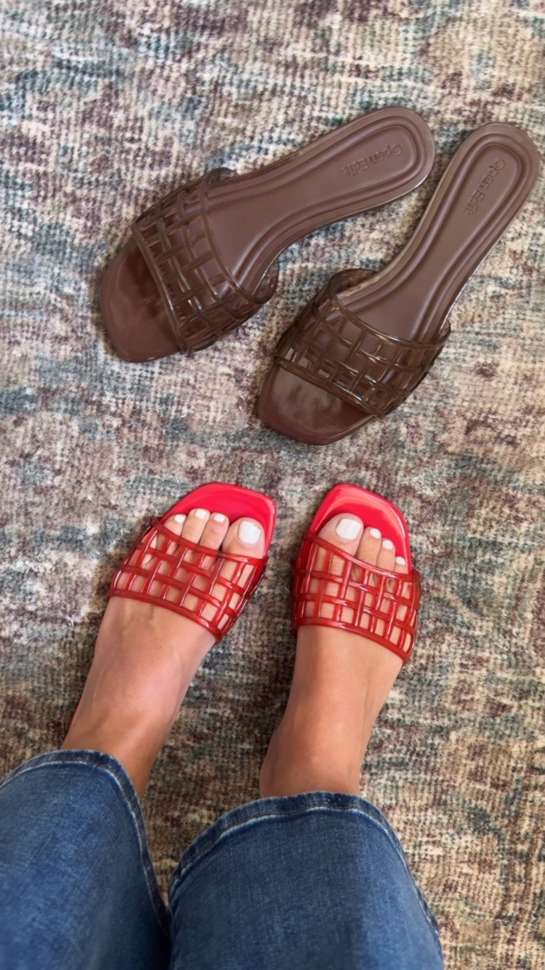 Jelly slide sandals. Summer sandals. Cropped wide leg jeans. Madewell denim.
Slides TTS, if between, go up
Jeans TTS, 25 short. Use code LTK20 for 20% off this weekend.

#LTKootd #LTKxMadewell #LTKSeasonal