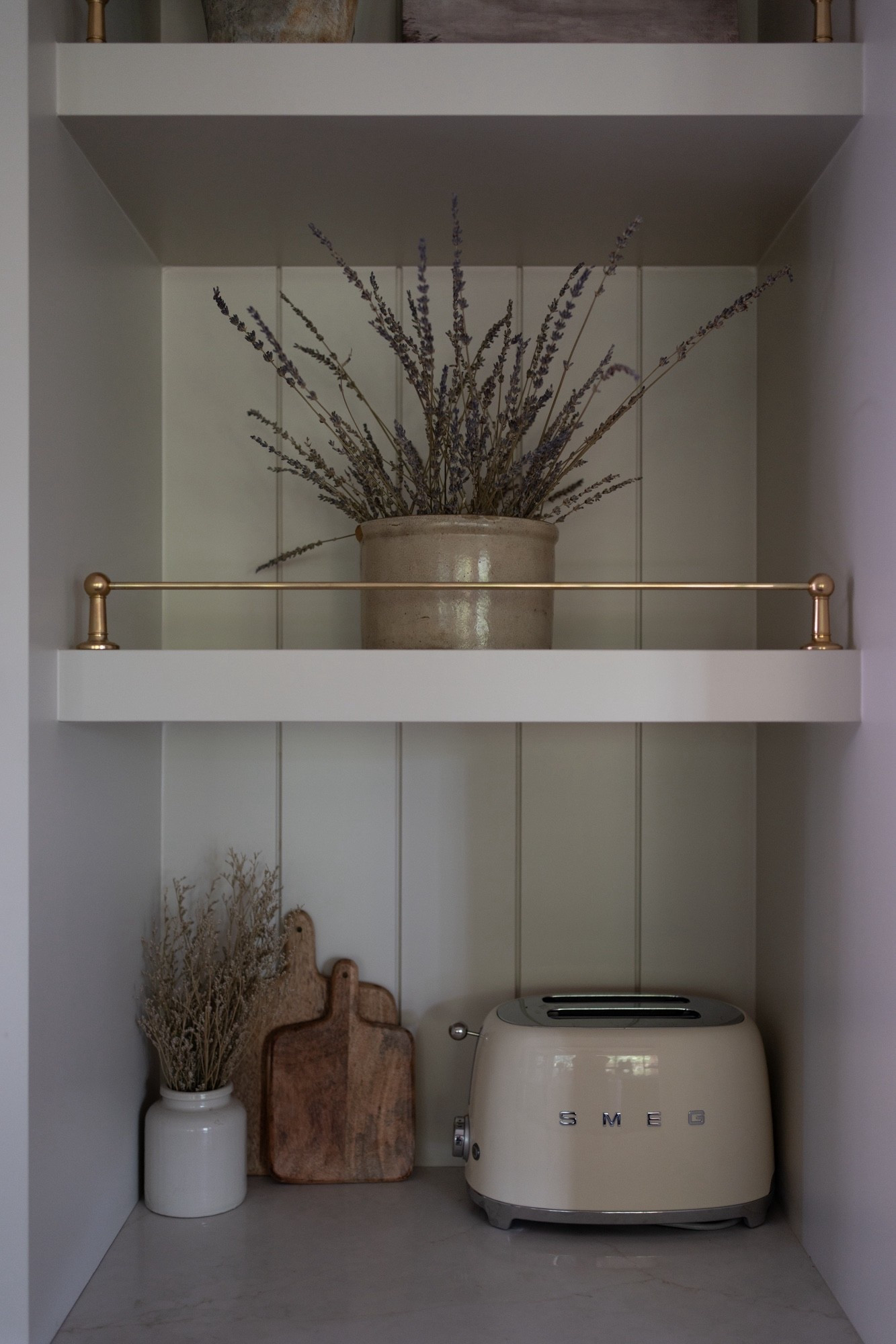 Gallery railing from rejuvenation 

#LTKStyleTip #LTKHome #LTKFindsUnder50