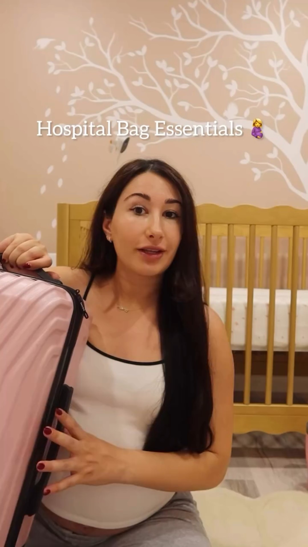 Hospital Bag Essentials ~ what am I missing ??

PS all are linked in my bio- LTK favorites - !!

#hospitalbag #maternity #postpartum #pregnancy