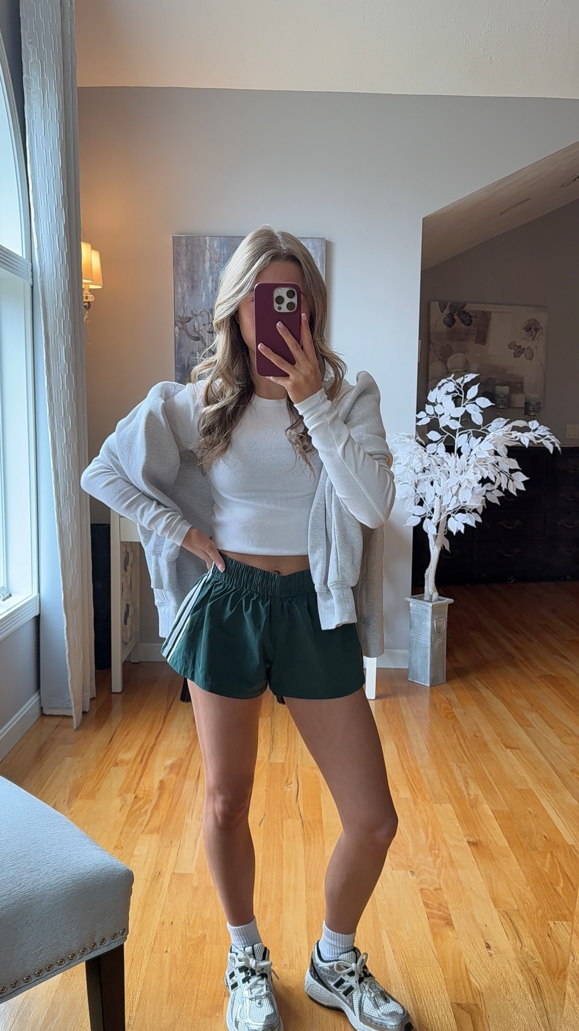 wearing a xxs in shorts and xs in everything else 

#LTKSeasonal #LTKU #LTKootd