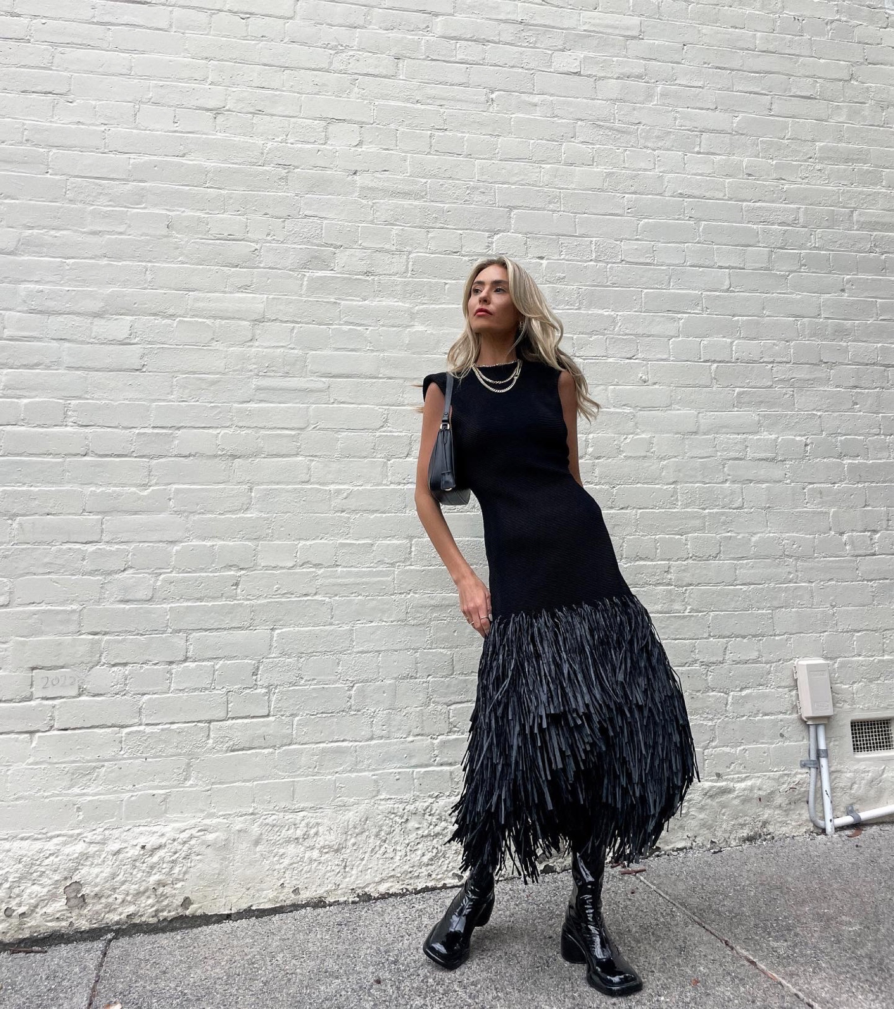 The perfect festive party dress 

#LTKFind #LTKSeasonal #LTKHoliday