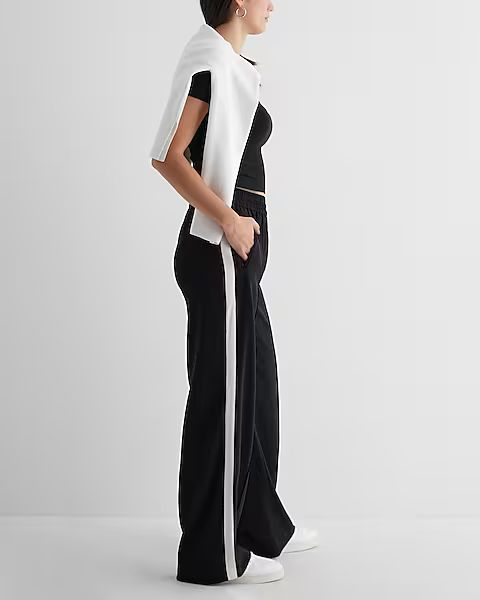 High Waisted Seamed Side Stripe Pull On Wide Leg Pant | Express