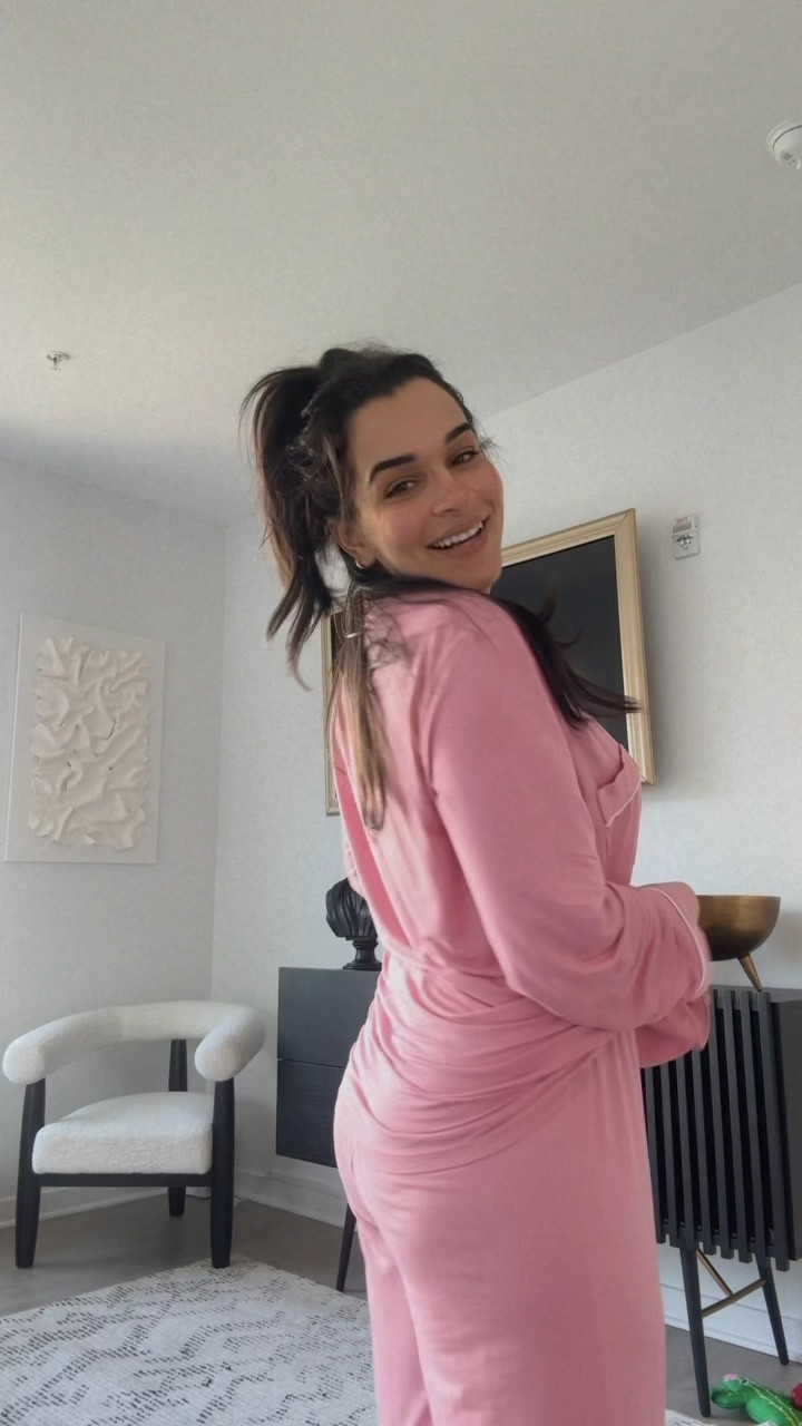 What I love most about these PJs is the fact that they’re so LIGHTWEIGHT! 
Wearing a size Small in shade Dusty Rose 

Follow my shop @Nardinemarie on the @shop.LTK app to shop this post and get my exclusive app-only content!

#LTKsalealert #LTKU #LTKfindsunder50