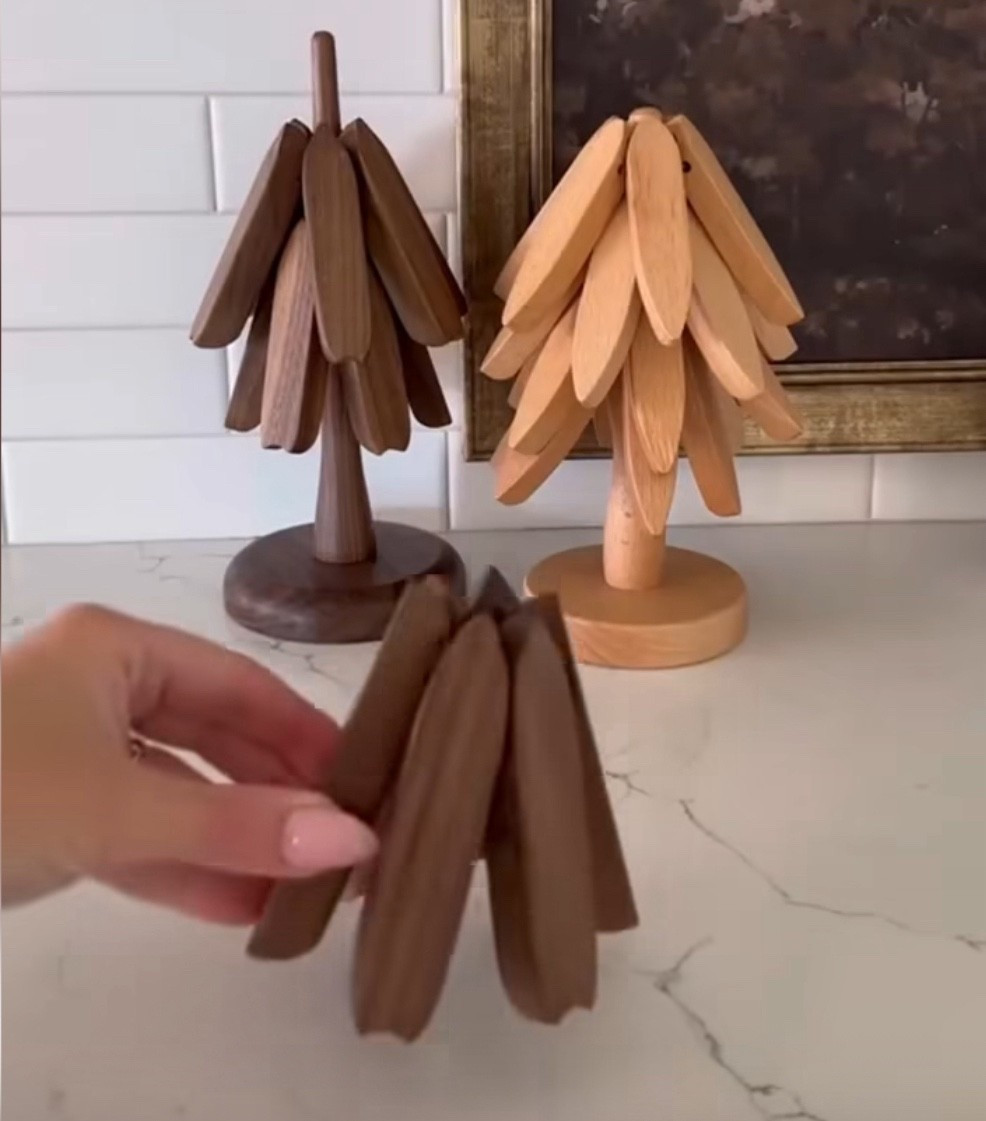 #trivets #woodtrivet #trivetset #trivetgift #kitchen #kitchentools #gift #holiday 