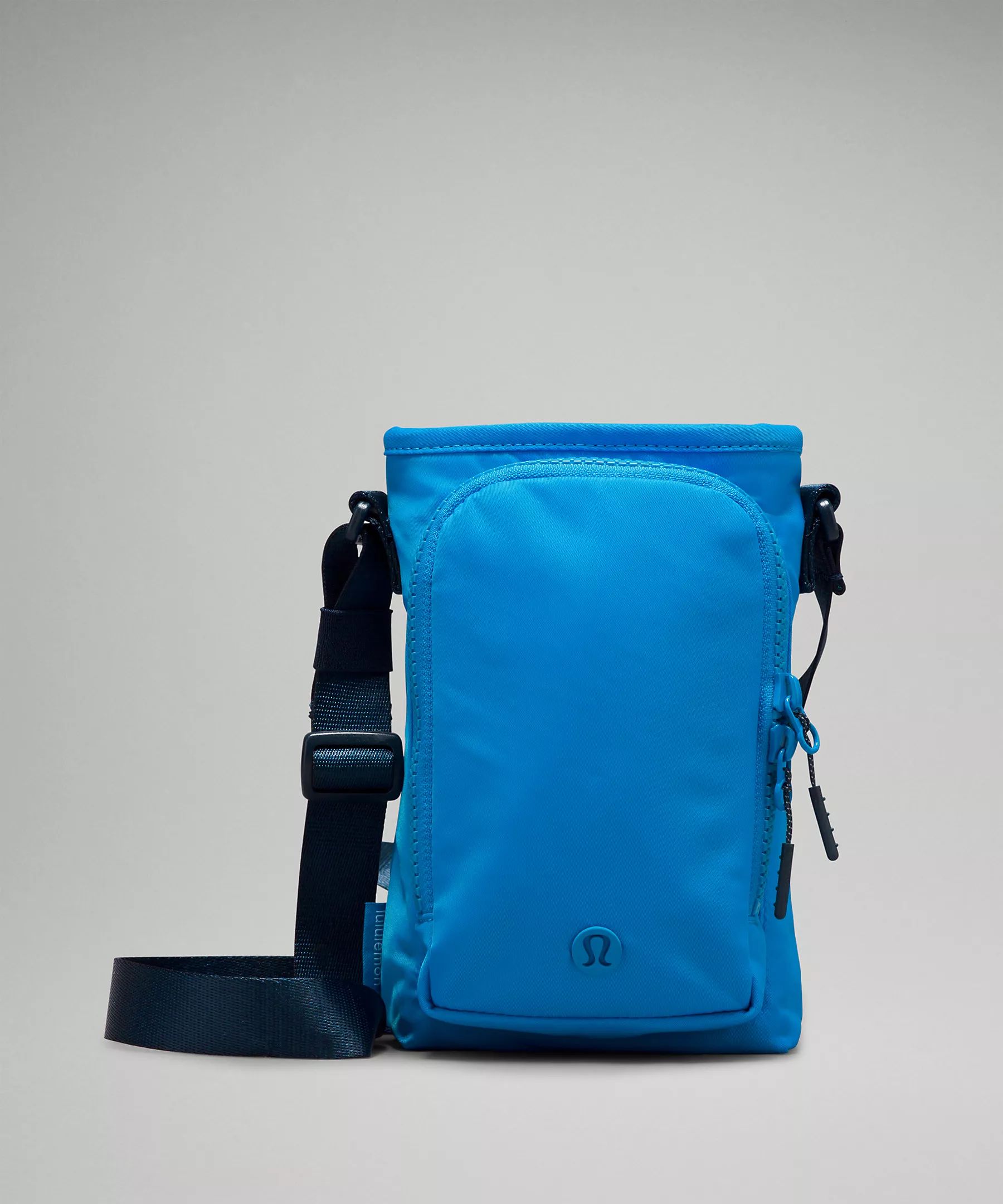 Water Bottle Crossbody with Front Pocket 2L | Lululemon (US)