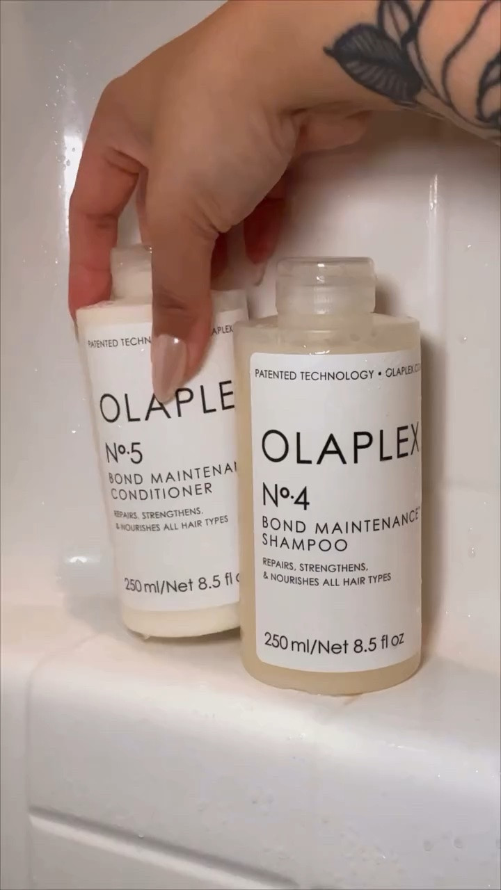 #AD Ready, set, glow — and it all starts in the shower. ✨

Olaplex gifted me their No. 4 Bond Maintenance Shampoo and No. 5 Bond Maintenance Conditioner and my wash day has not been the same since. No. 4 lathers and cleanses without stripping — it’s literally repairing your hair’s bond structure while you shampoo. Follow it with No. 5 and you get that perfect detangled, conditioned finish without any heaviness or buildup.

Rinse it out and your hair is already different. Softer. Shinier. Stronger. And then you catch yourself smiling while playing with your hair and you realize — this is what healthy hair actually feels like.

Confidence doesn’t start with the blowout. It starts with what you put in your hair in the shower. Shop now at Ulta! @olaplex @ultabeauty 

Gifted by Olaplex. All opinions are my own.

#OLAPLEX #OLAPLEXpartner #HairWellness #WashDayRoutine