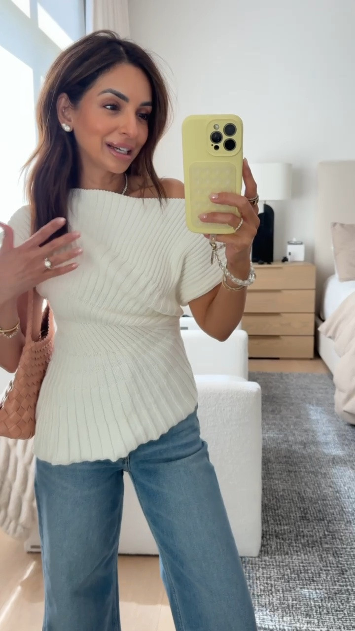 I now have this @Anthropologie top in 2 colors! It’s absolute perfection. So chic and simple with a twist. I paired with this wide leg denim style that I’ve worn in the past. Easy to dress up or down! I’m wearing size XXS in the top and 24 Petite in the jeans.

#LTKootd #LTKOver40 #LTKPetite