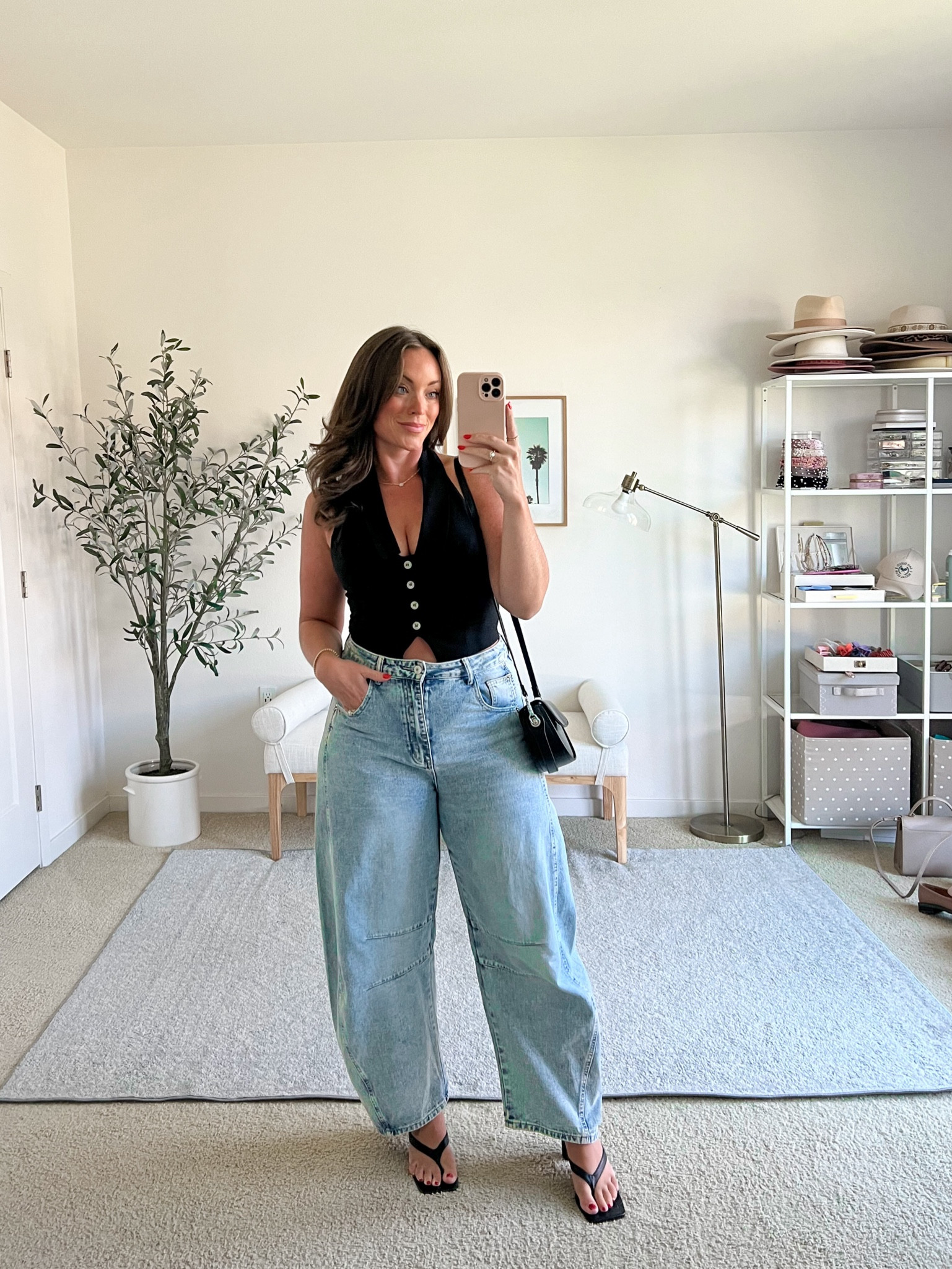 Dinner date or girls night out outfit 🥂✨
Medium in top, size up in jeans!


#LTKMidsize #LTKSeasonal #LTKFindsUnder100