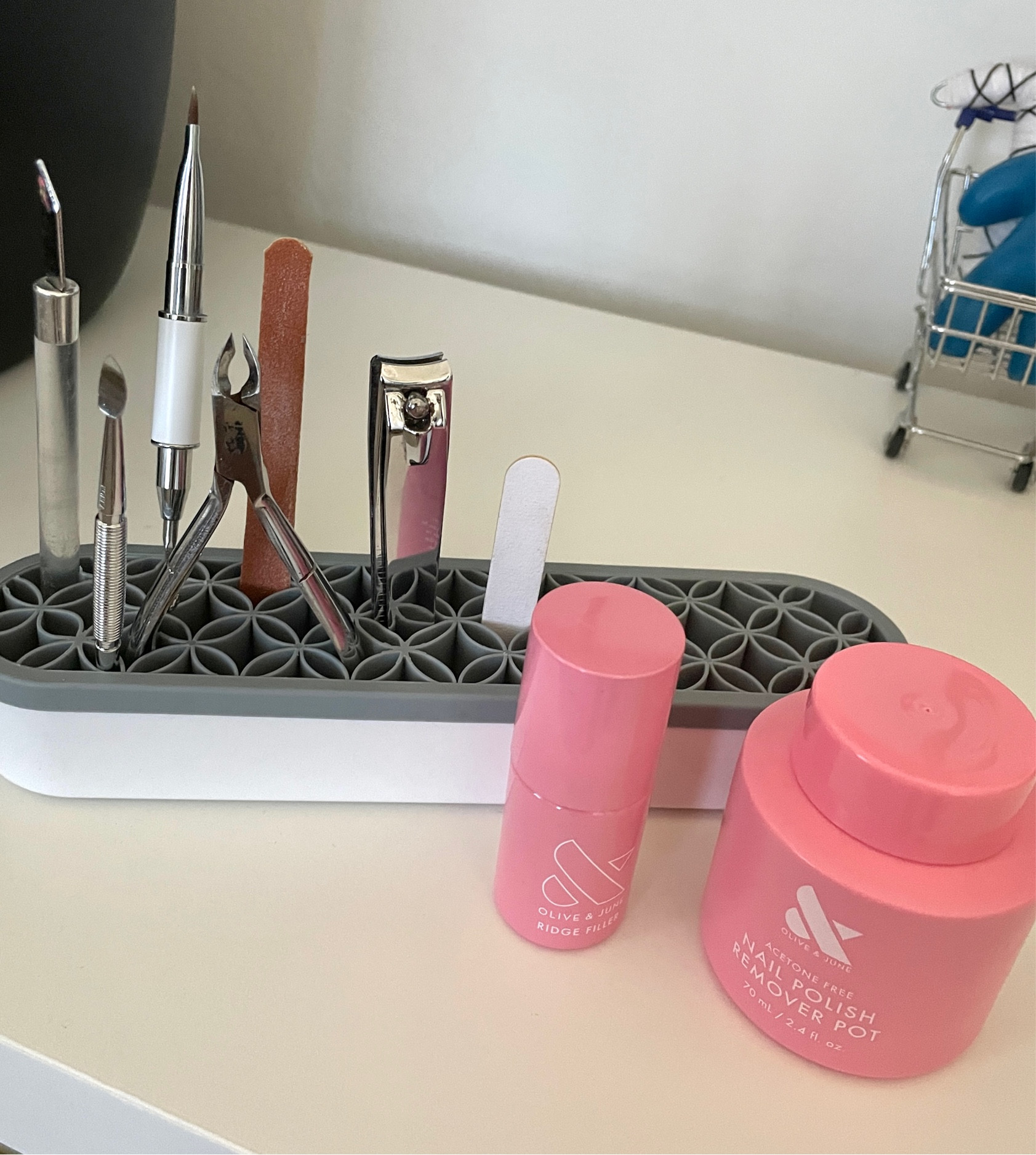 #homespa #homemani #manicure #homecare #homehealthcare #personalcare #personalday #spahome #manipedi #manicures #nailcare

#LTKbeauty #LTKGiftGuide #LTKFind