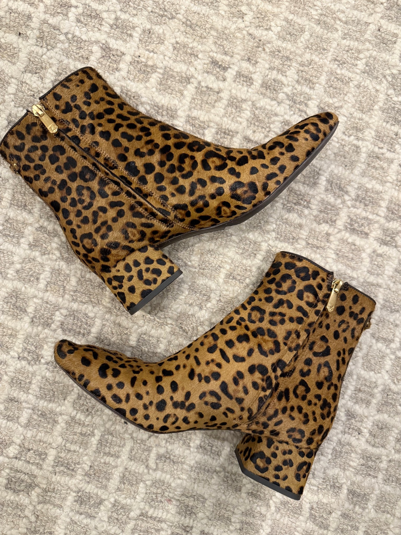 Leopard booties.. so cute, comfy too! 

#LTKShoeCrush