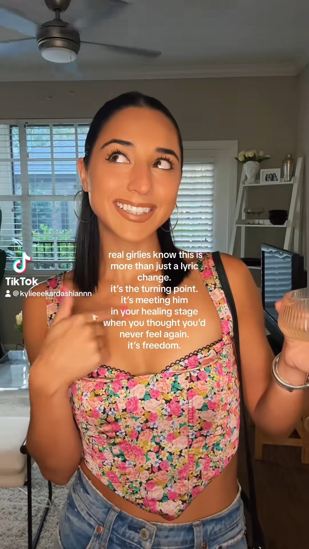 For love and lemons too and my favorite Abercrombie jeans 

#LTKSale #LTKstyletip #LTKSeasonal