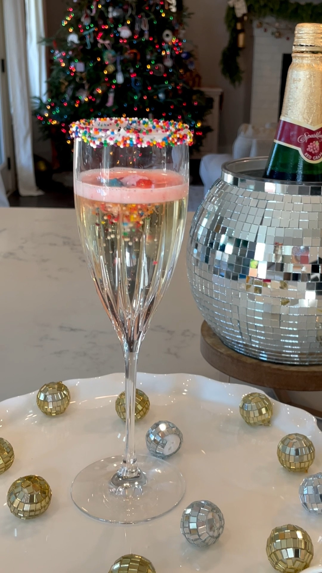 🎉 NYE Sprinkle Surprise drink!! #newyears #nye 

#LTKSeasonal #LTKHoliday #LTKHome
