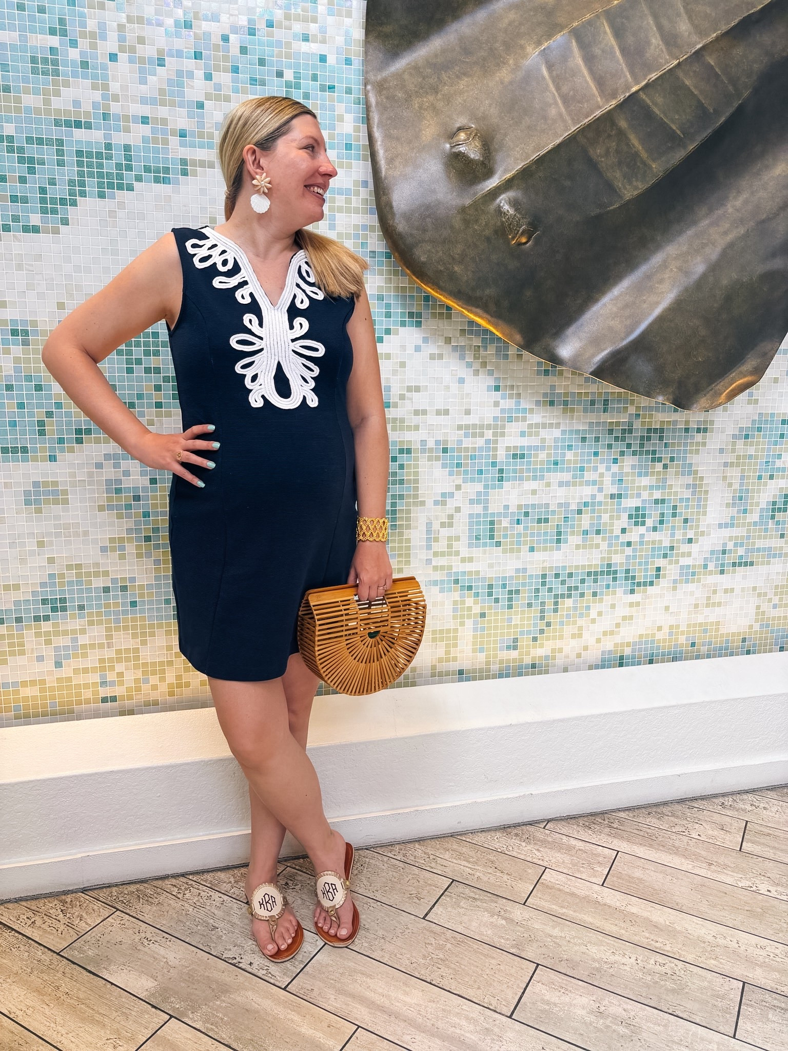 Saying hello to the stingray art before breakfast. 

#LTKBump #LTKTravel #LTKSeasonal