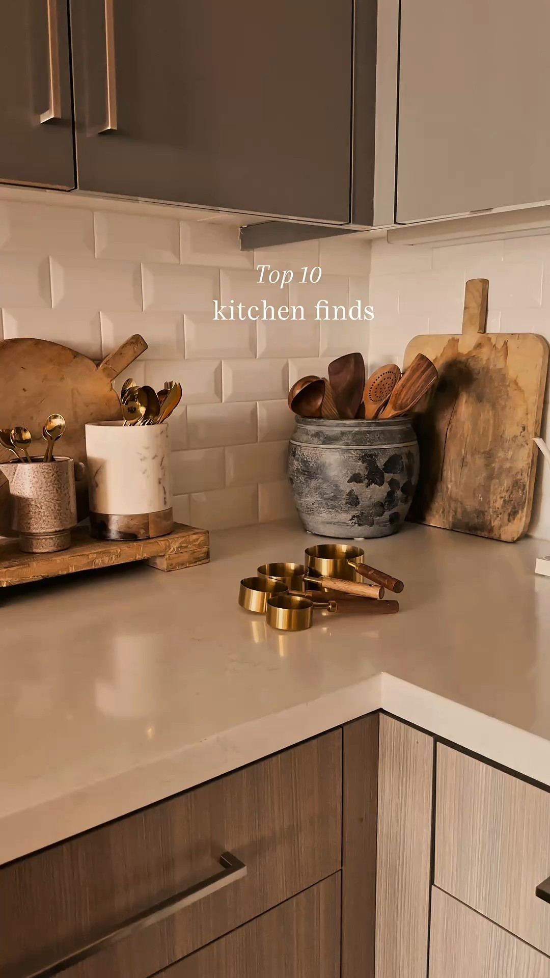 Top 10 kitchen finds in my home ✨

#kitchenfinds #kitchenstyle #kitchenstyling #kitchenorganization #organicmodern #curated

#LTKSaleAlert #LTKSeasonal #LTKHome