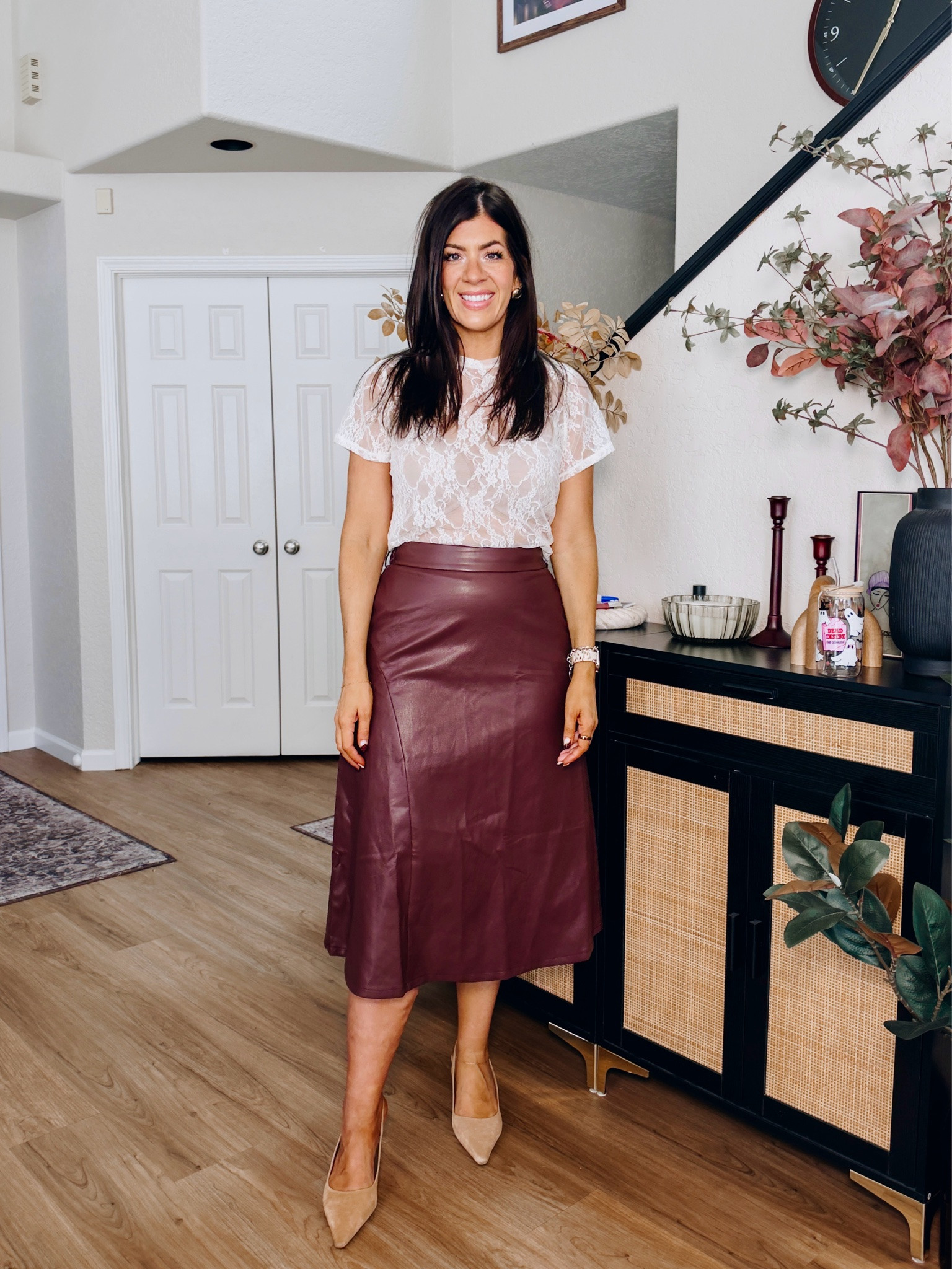 Fall fashion
Medoum top
Medoum skirt