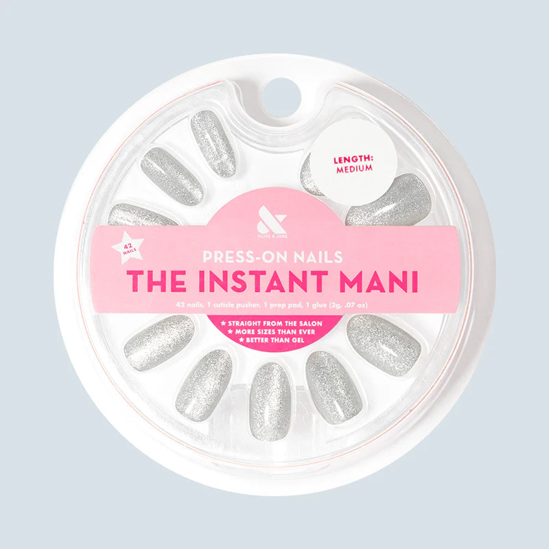 Platinum Velvet - Press-On | Medium | Oval | Olive & June