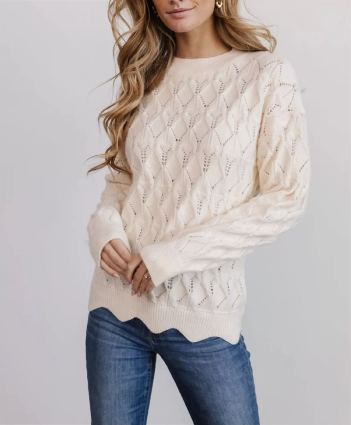 ladies sweater scalloped border, sweater