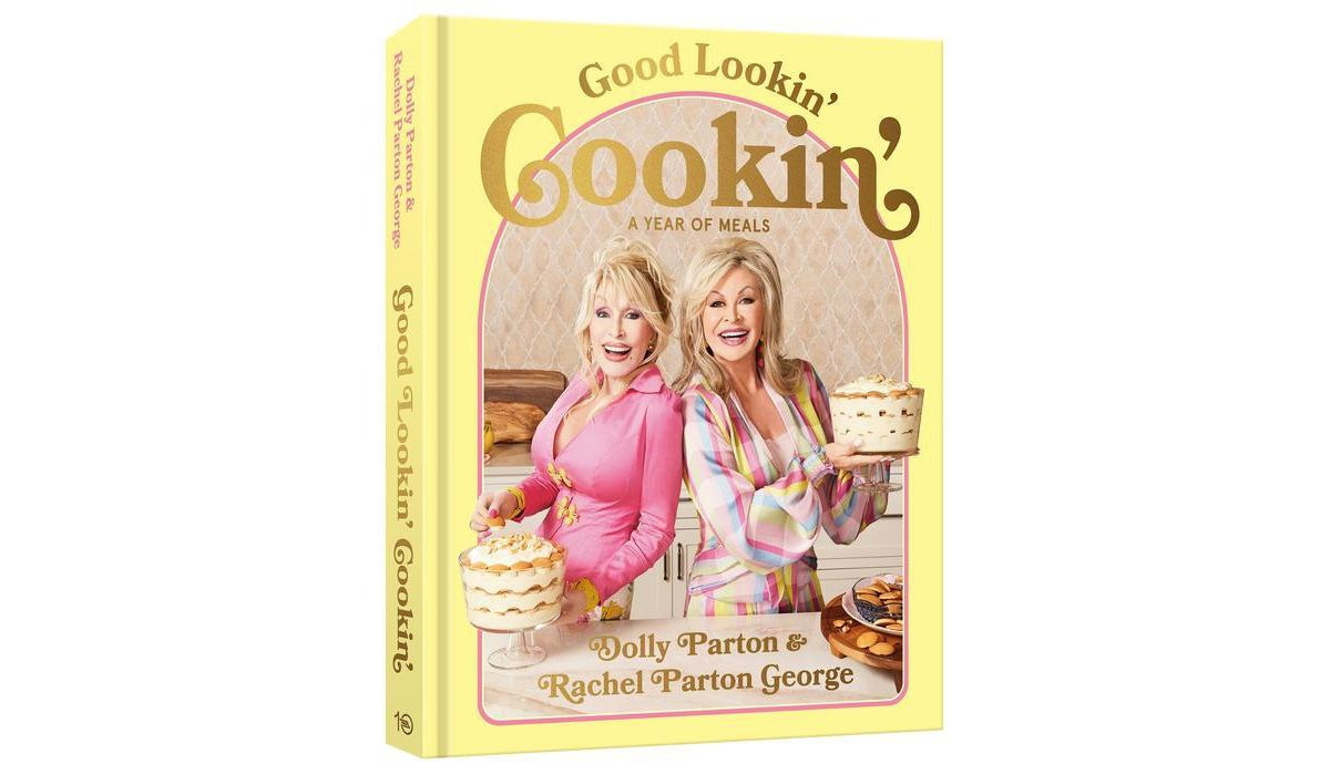 Barnes & Noble Good Lookin' Cookin': A Year of Meals - A Lifetime of Family, Friends, and Food A Cookbook by Dolly Parton | Macy's