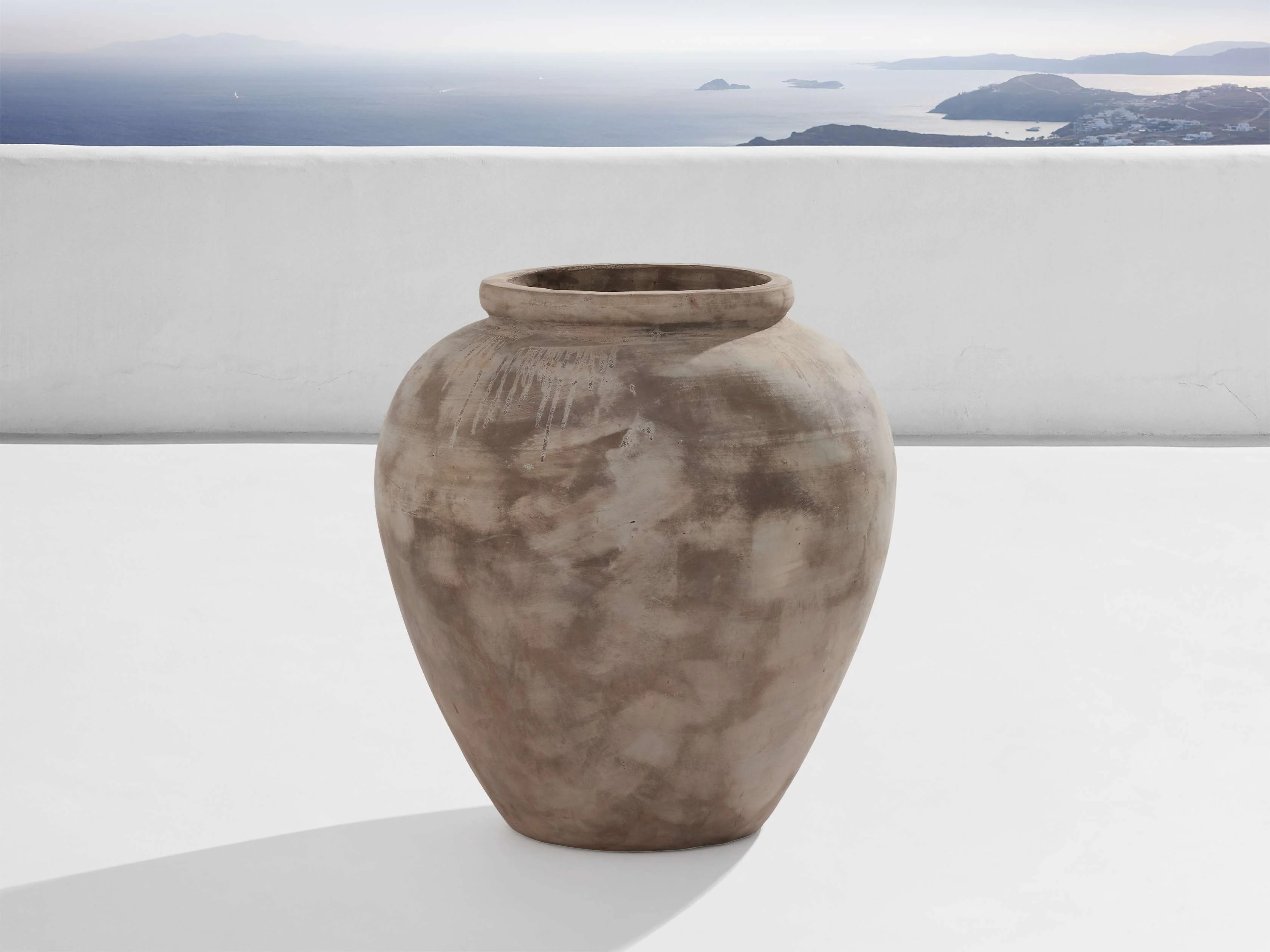 Olivio Outdoor Planter | Arhaus